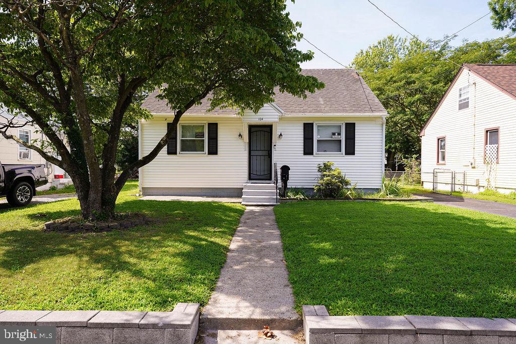 104 VAN BUREN STREET