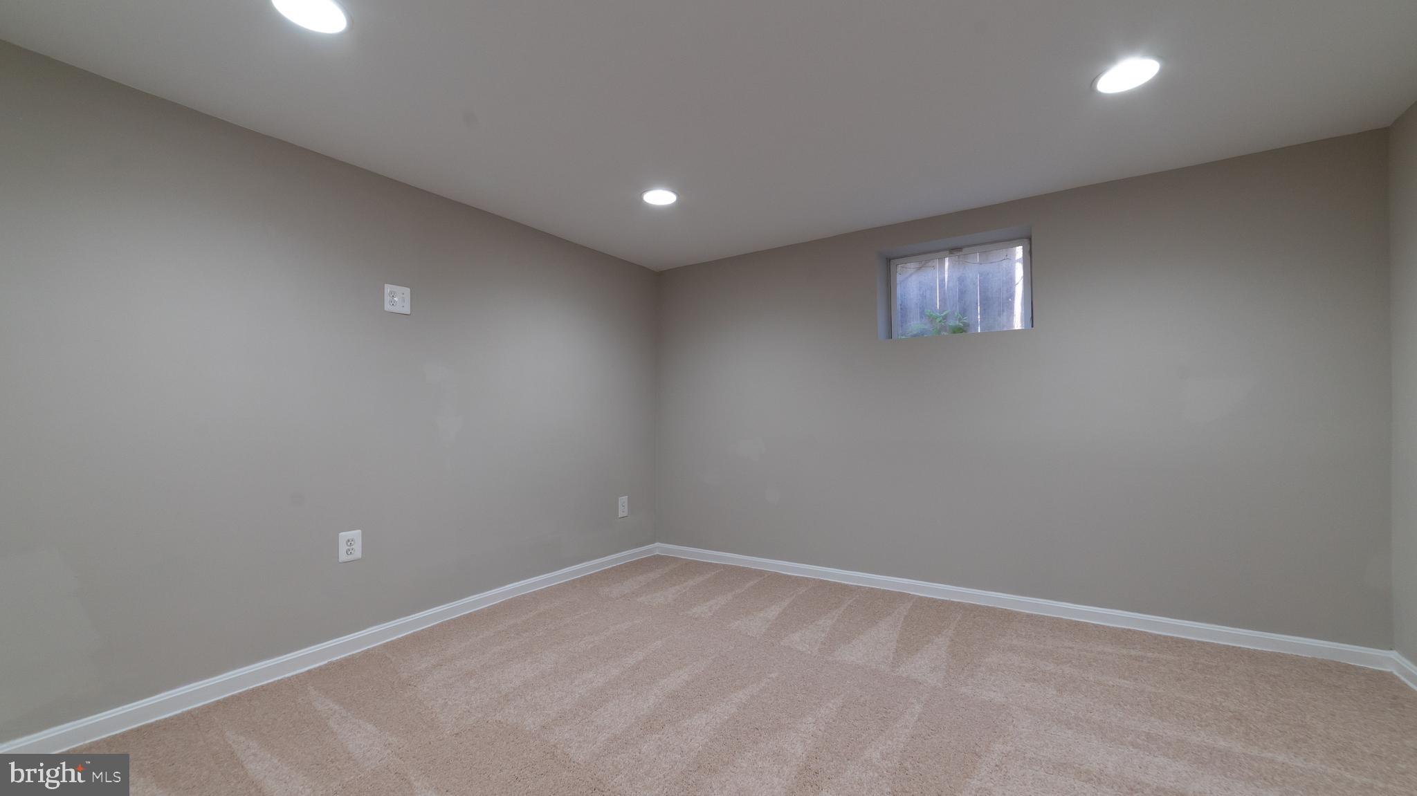 CAPITOL HEIGHTS - Residential