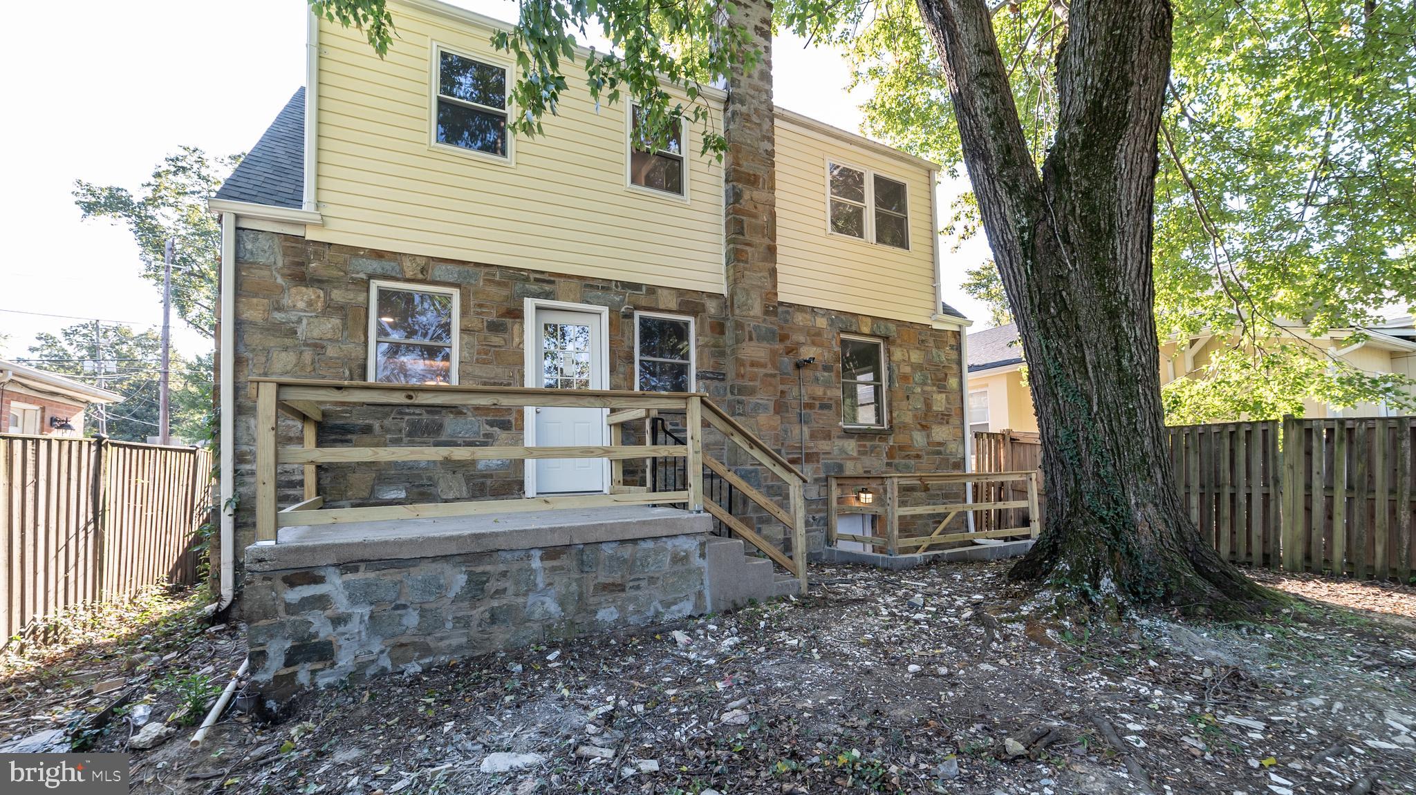 CAPITOL HEIGHTS - Residential