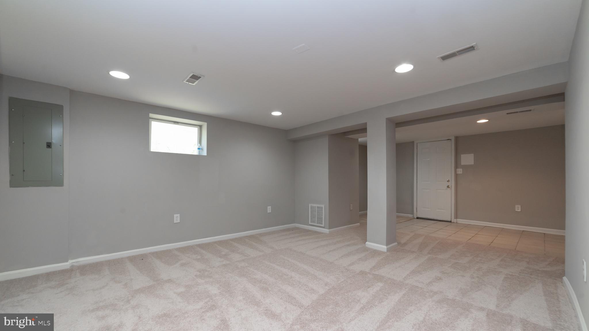 CAPITOL HEIGHTS - Residential