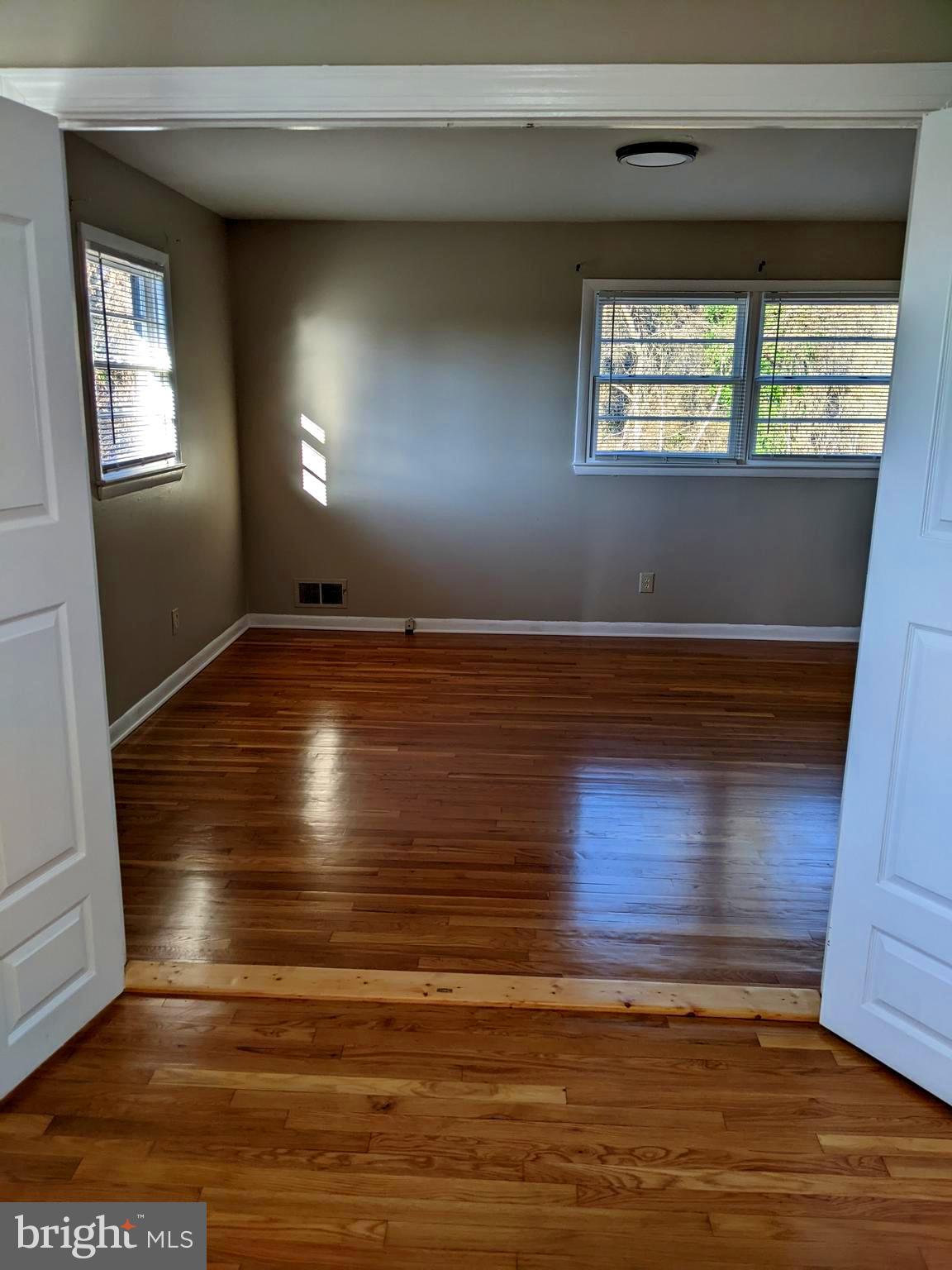 NORTH POTOMAC VISTA - Residential Lease