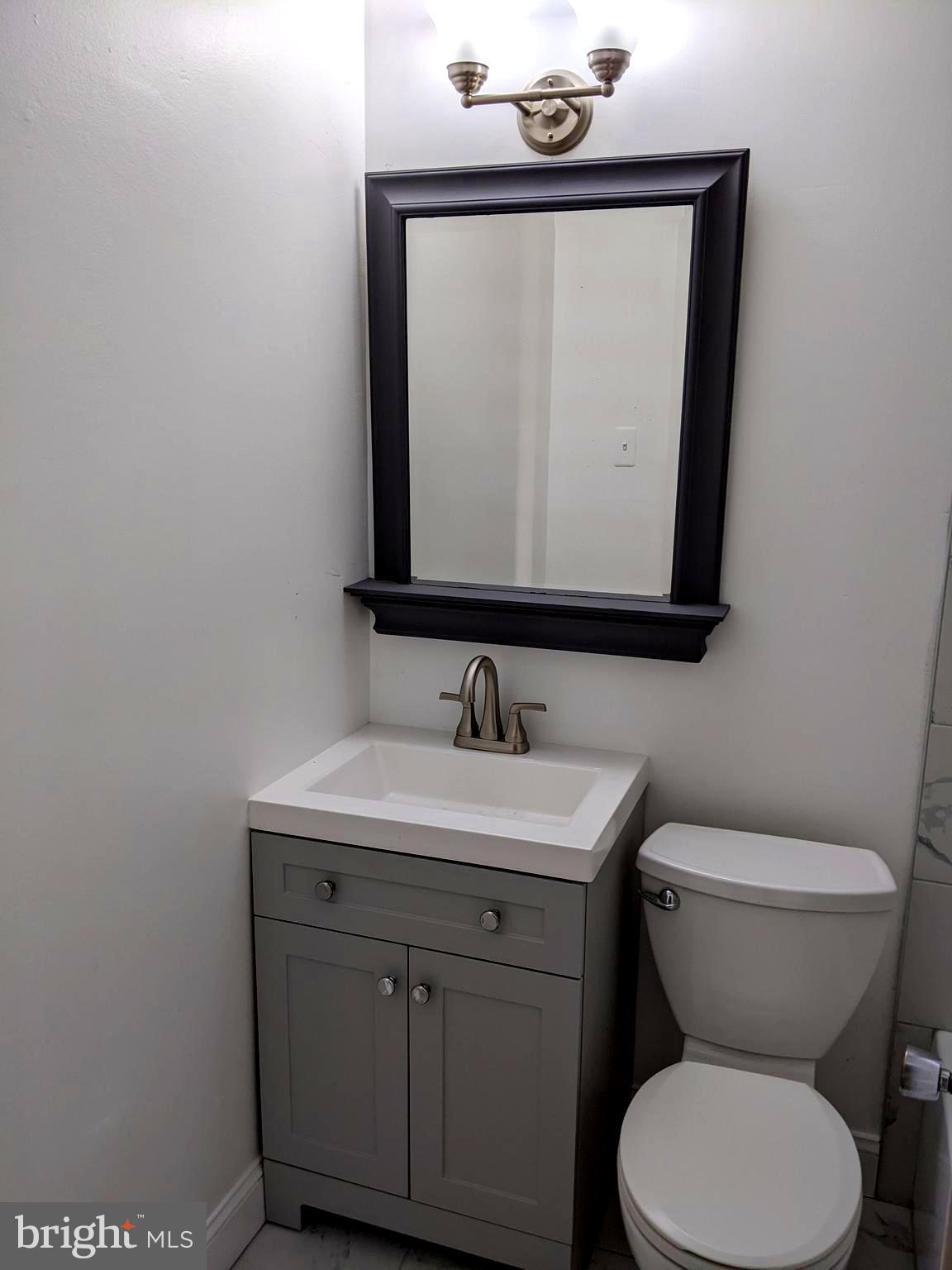 NORTH POTOMAC VISTA - Residential Lease