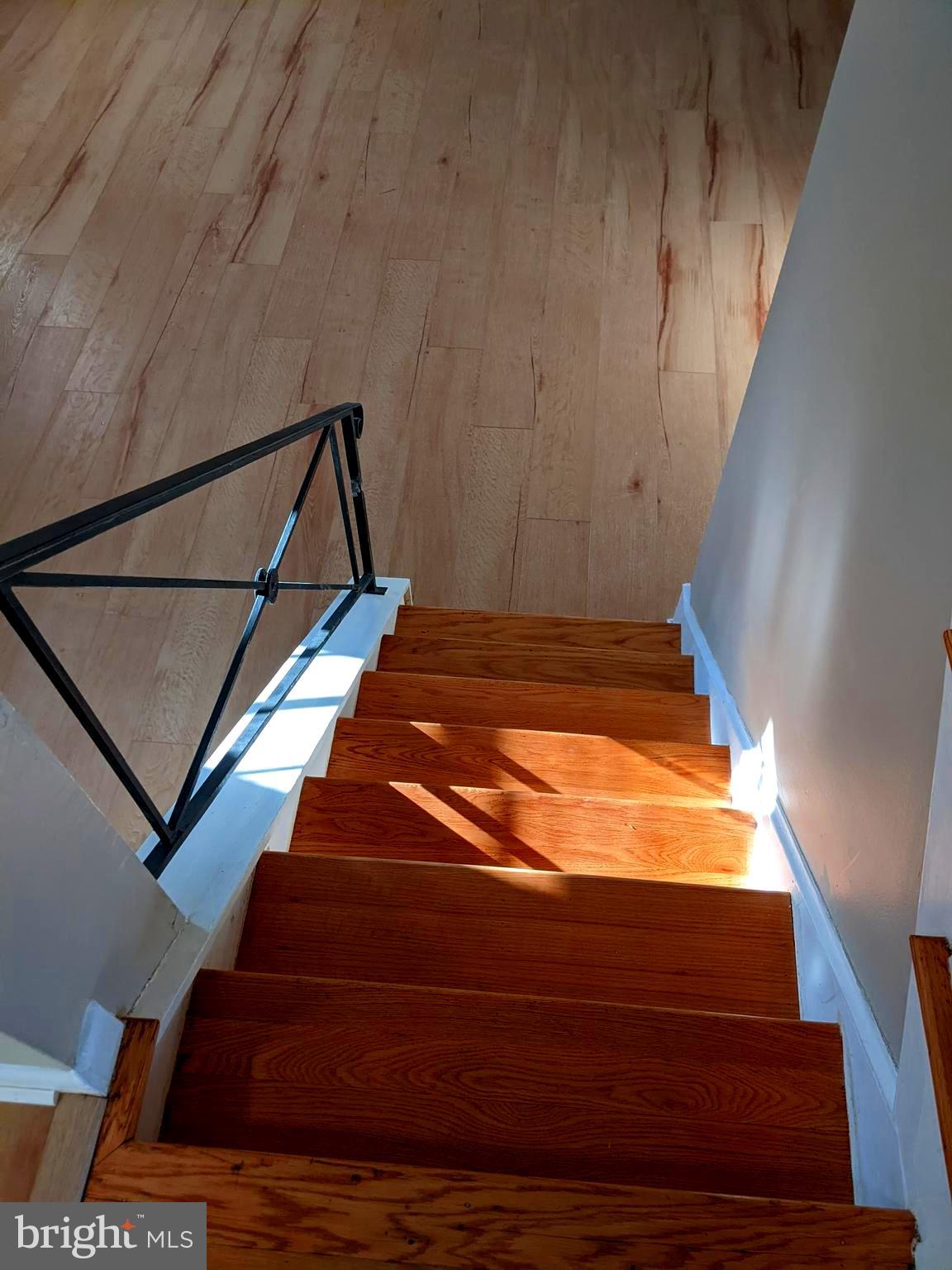 NORTH POTOMAC VISTA - Residential Lease