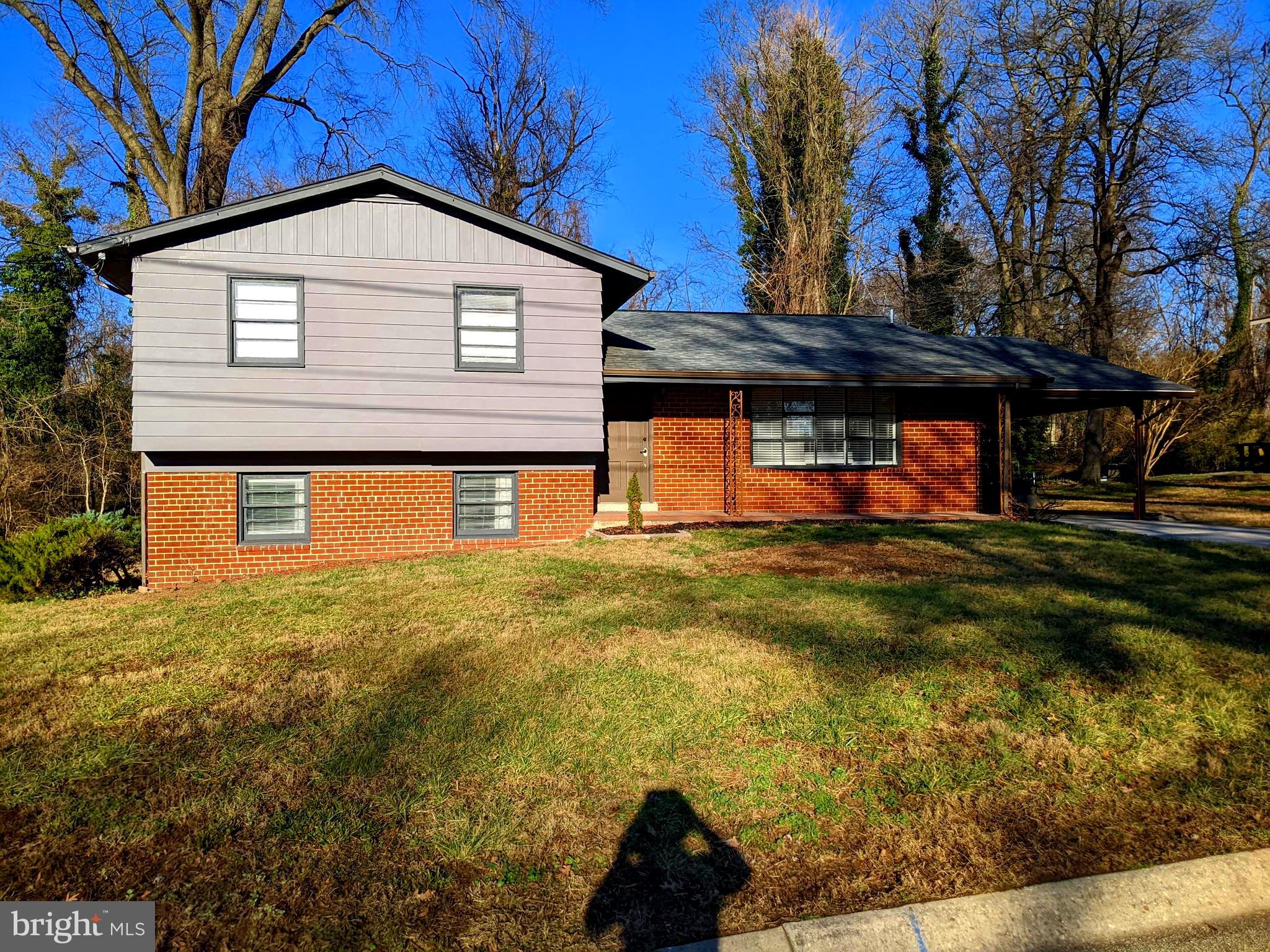 NORTH POTOMAC VISTA - Residential Lease