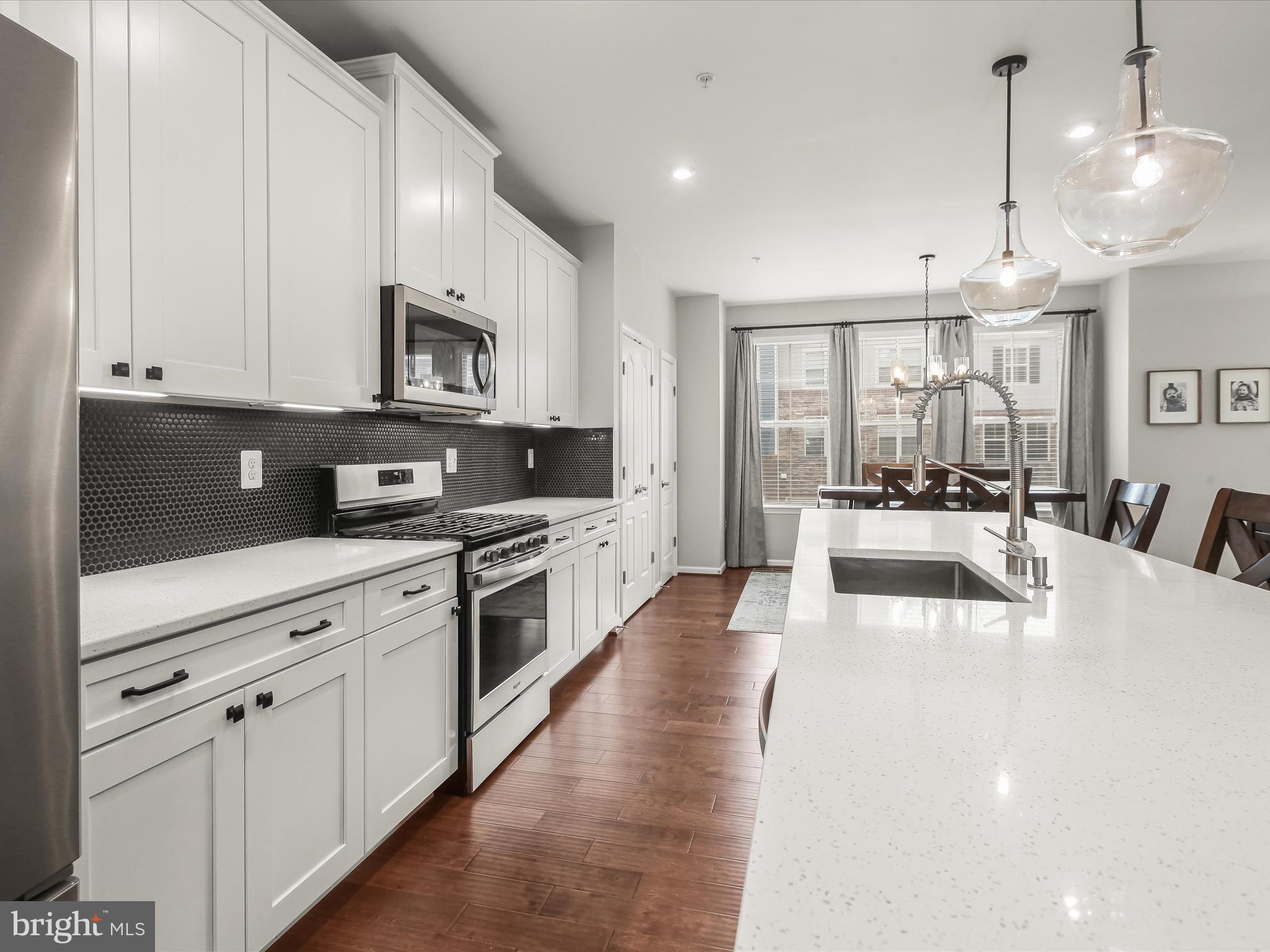 PARKSIDE - Residential