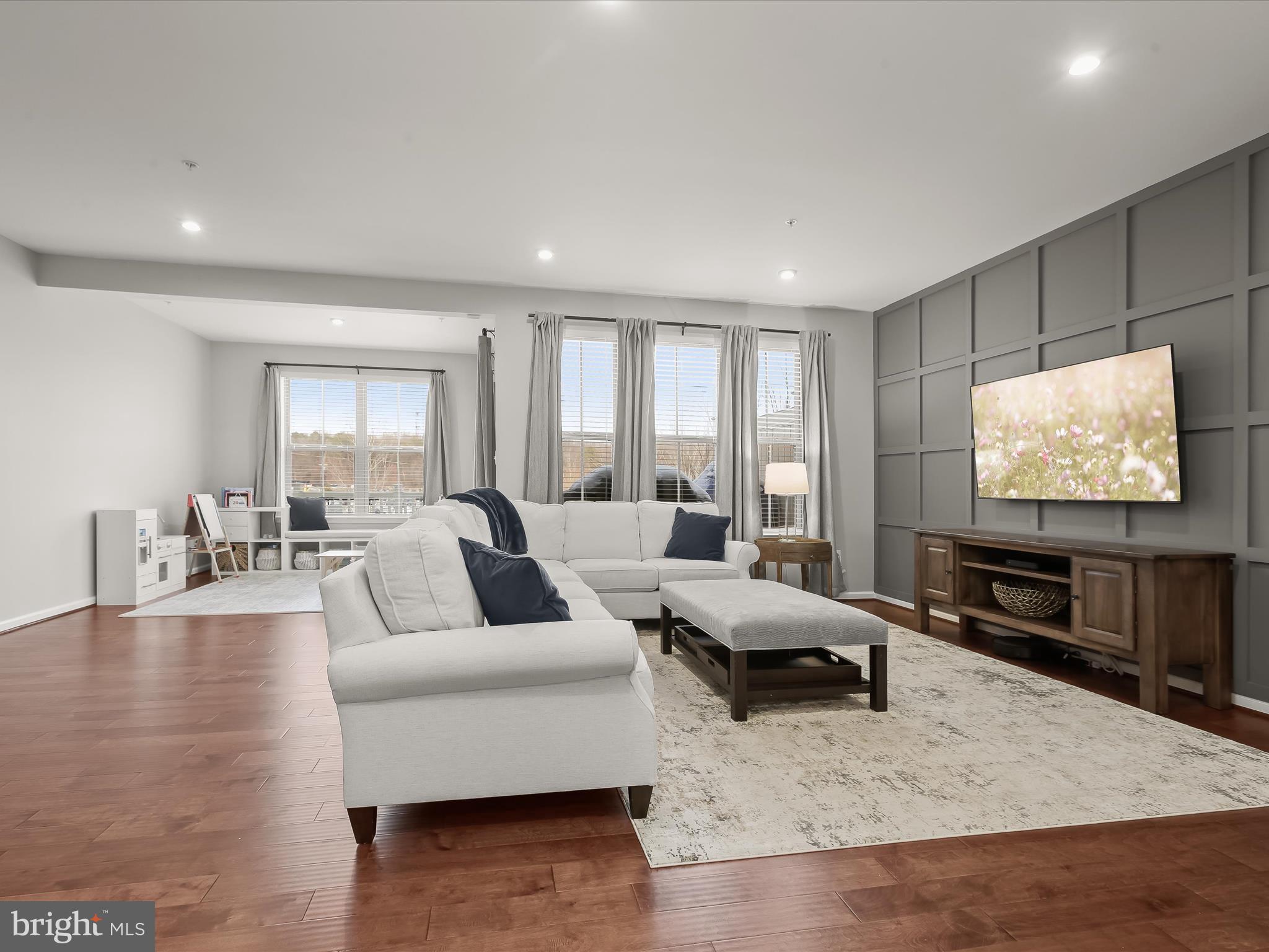 PARKSIDE - Residential