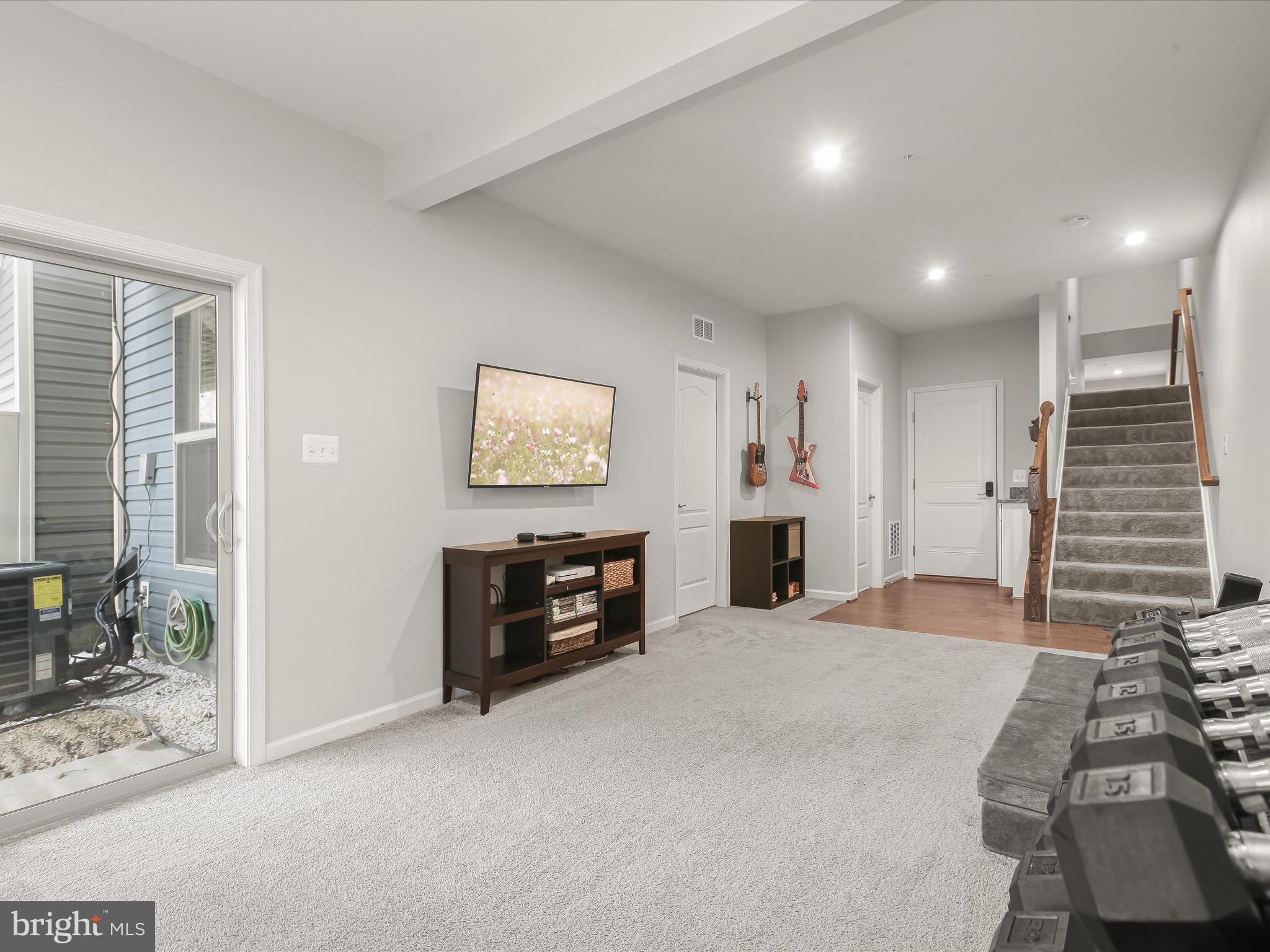 PARKSIDE - Residential