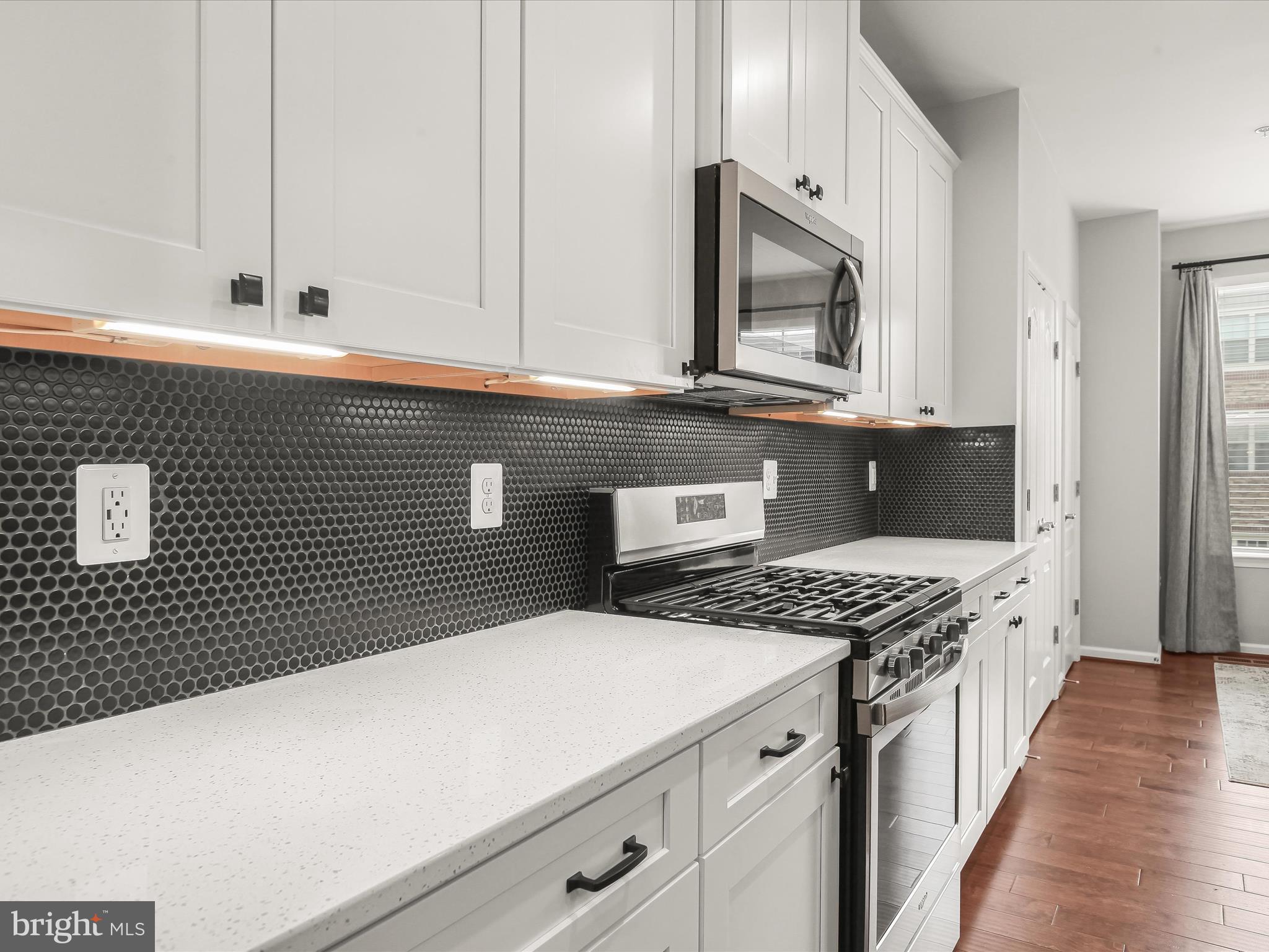 PARKSIDE - Residential