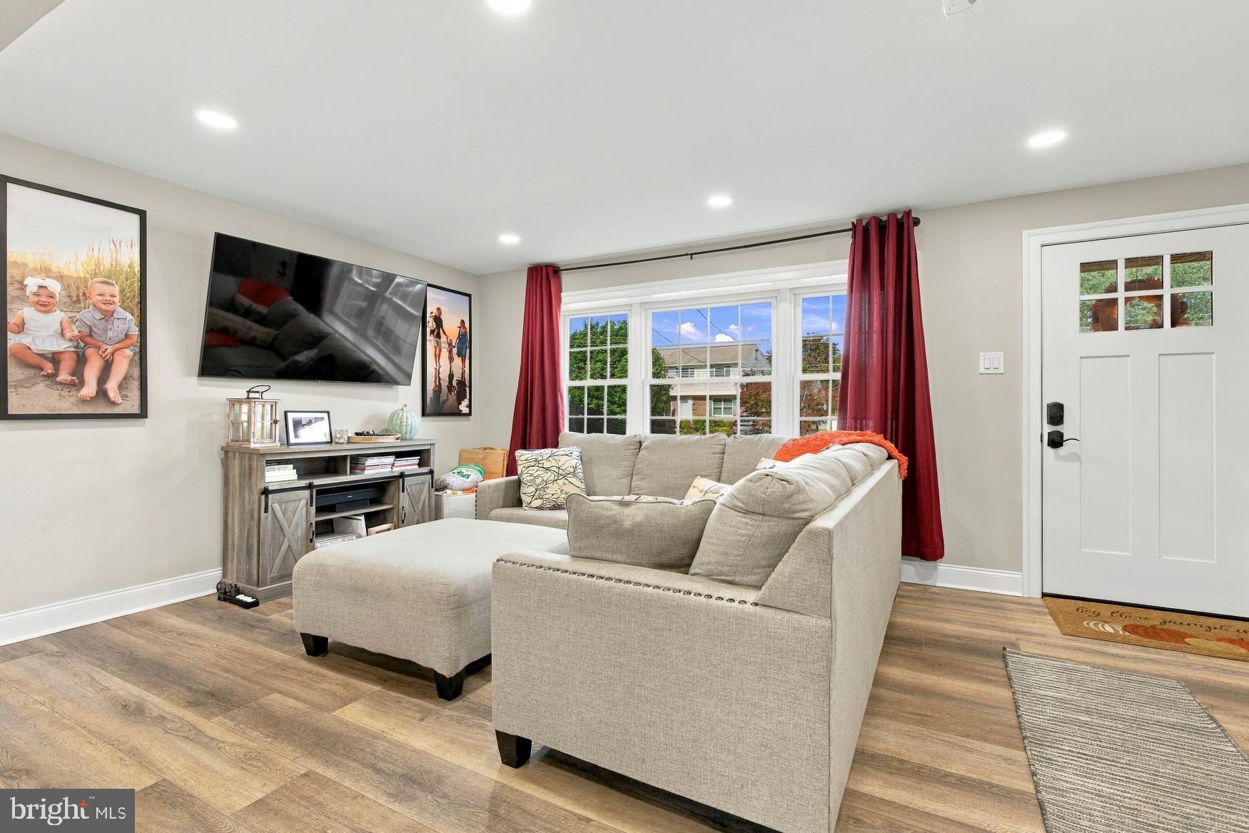 221 CRESTVIEW ROAD