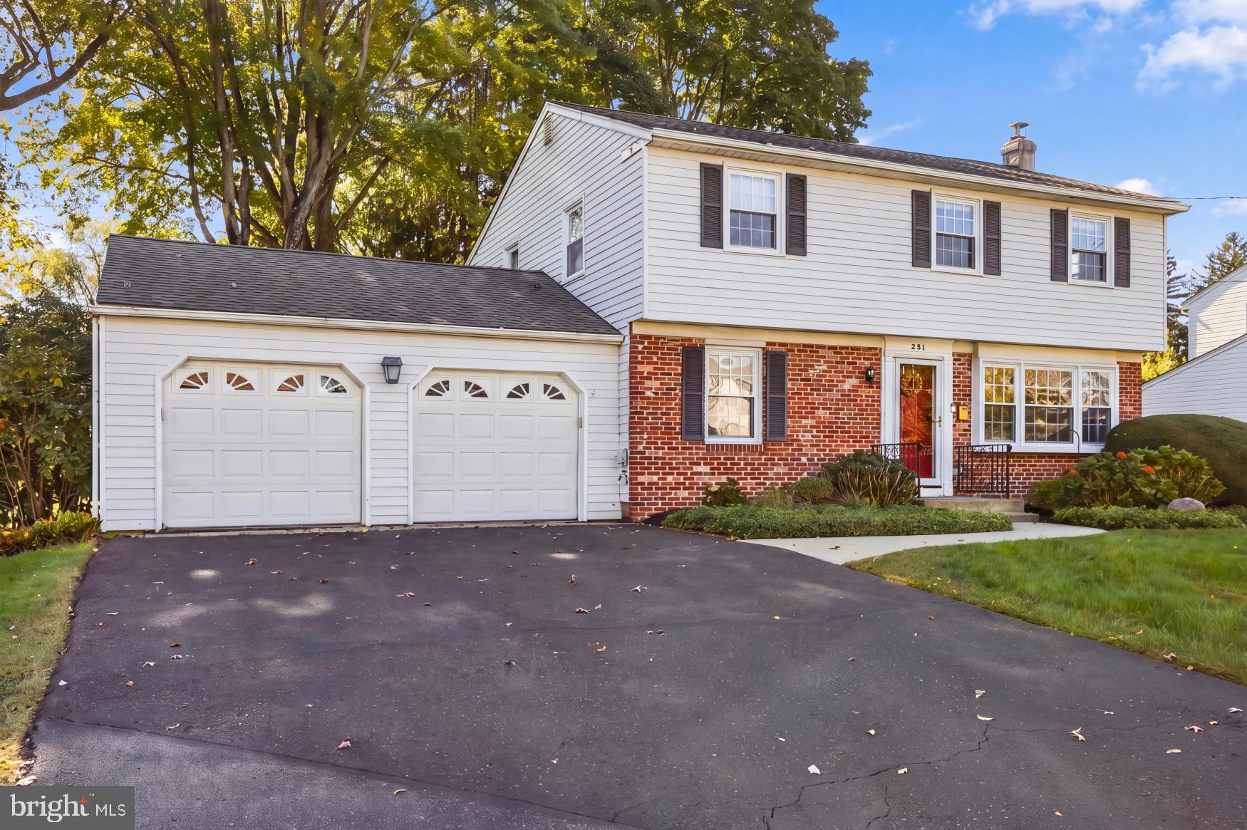 221 CRESTVIEW ROAD