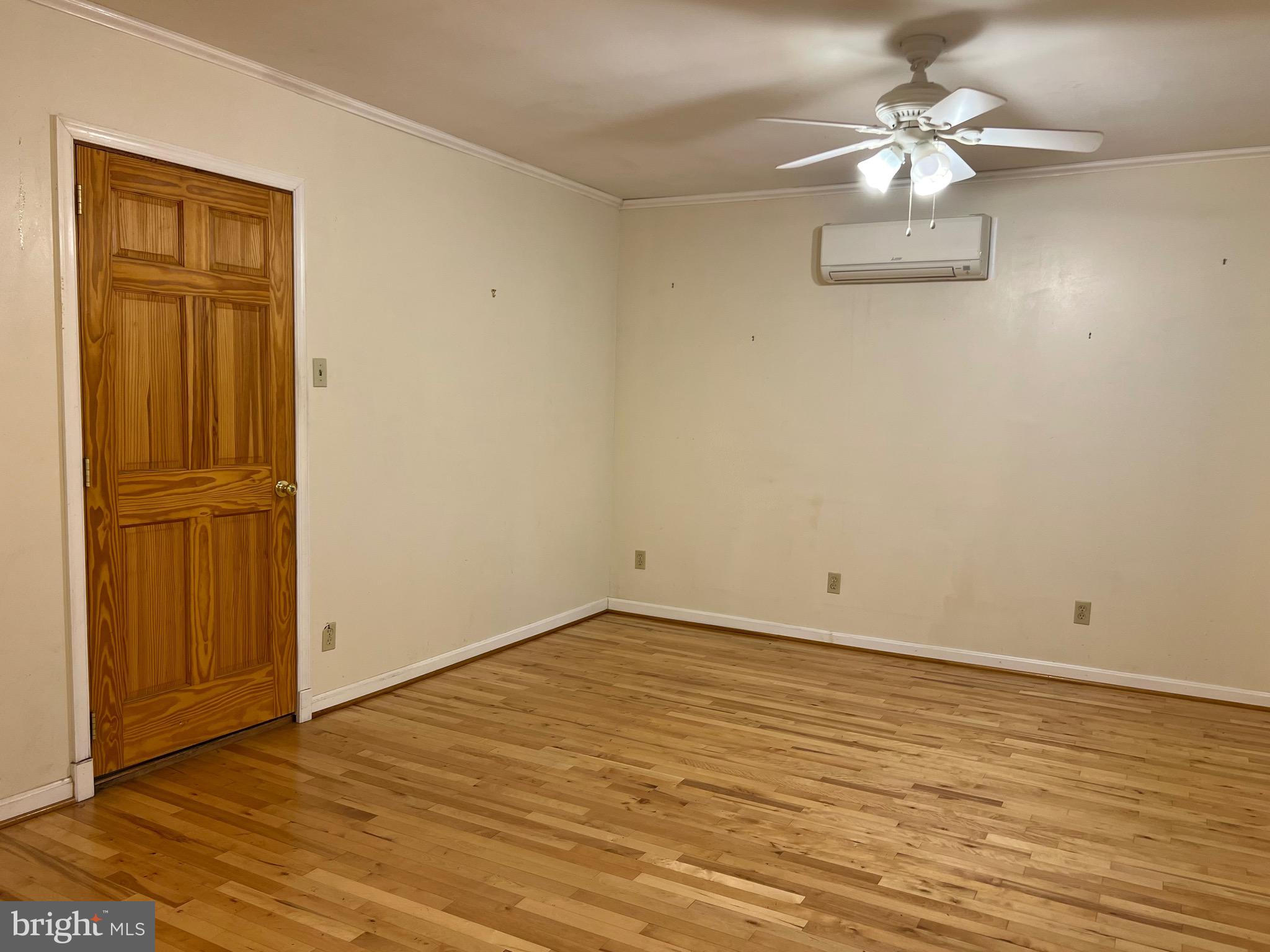 INDIAN SPRING VILLAGE - Residential