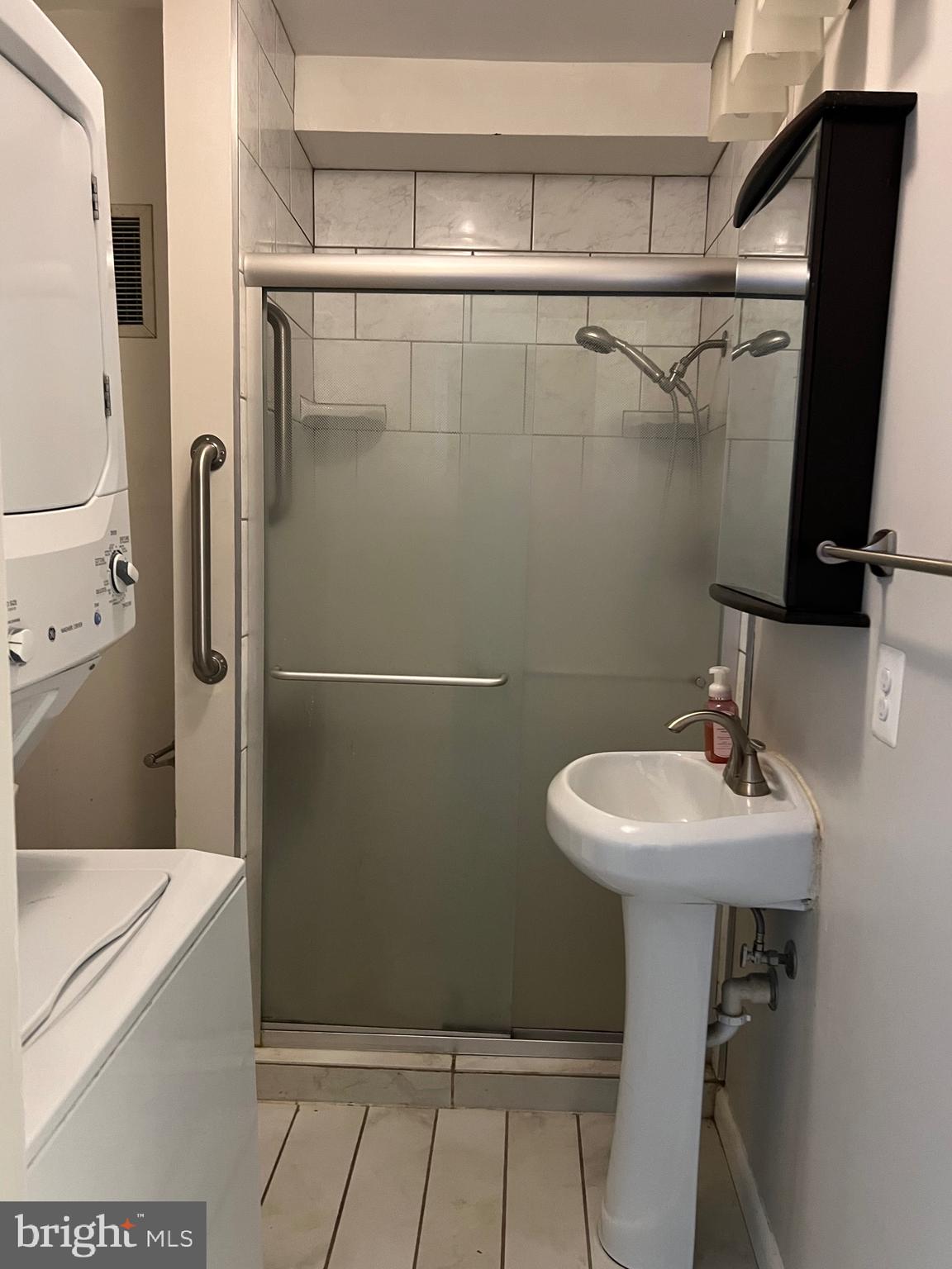 INDIAN SPRING VILLAGE - Residential