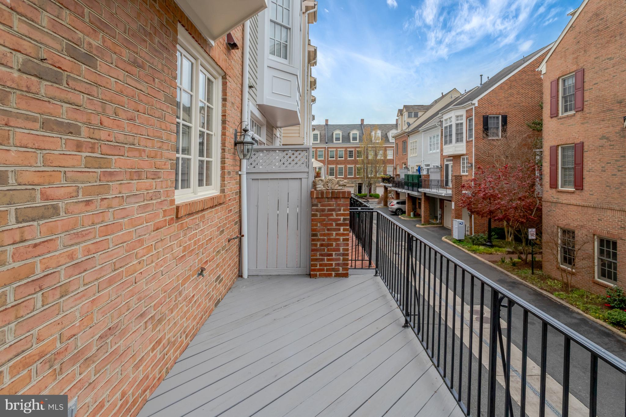 FORDS LANDING - Residential