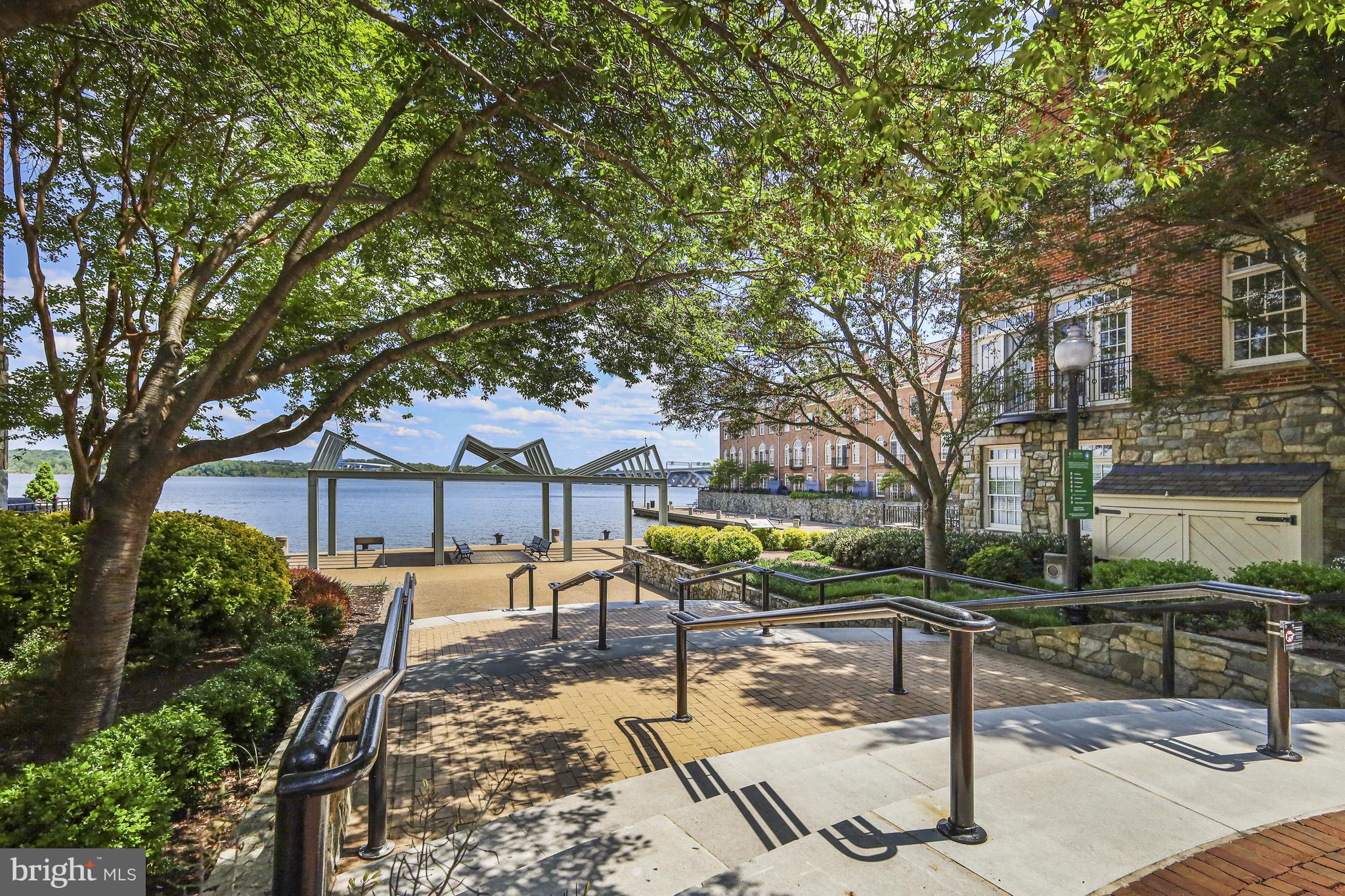 FORDS LANDING - Residential