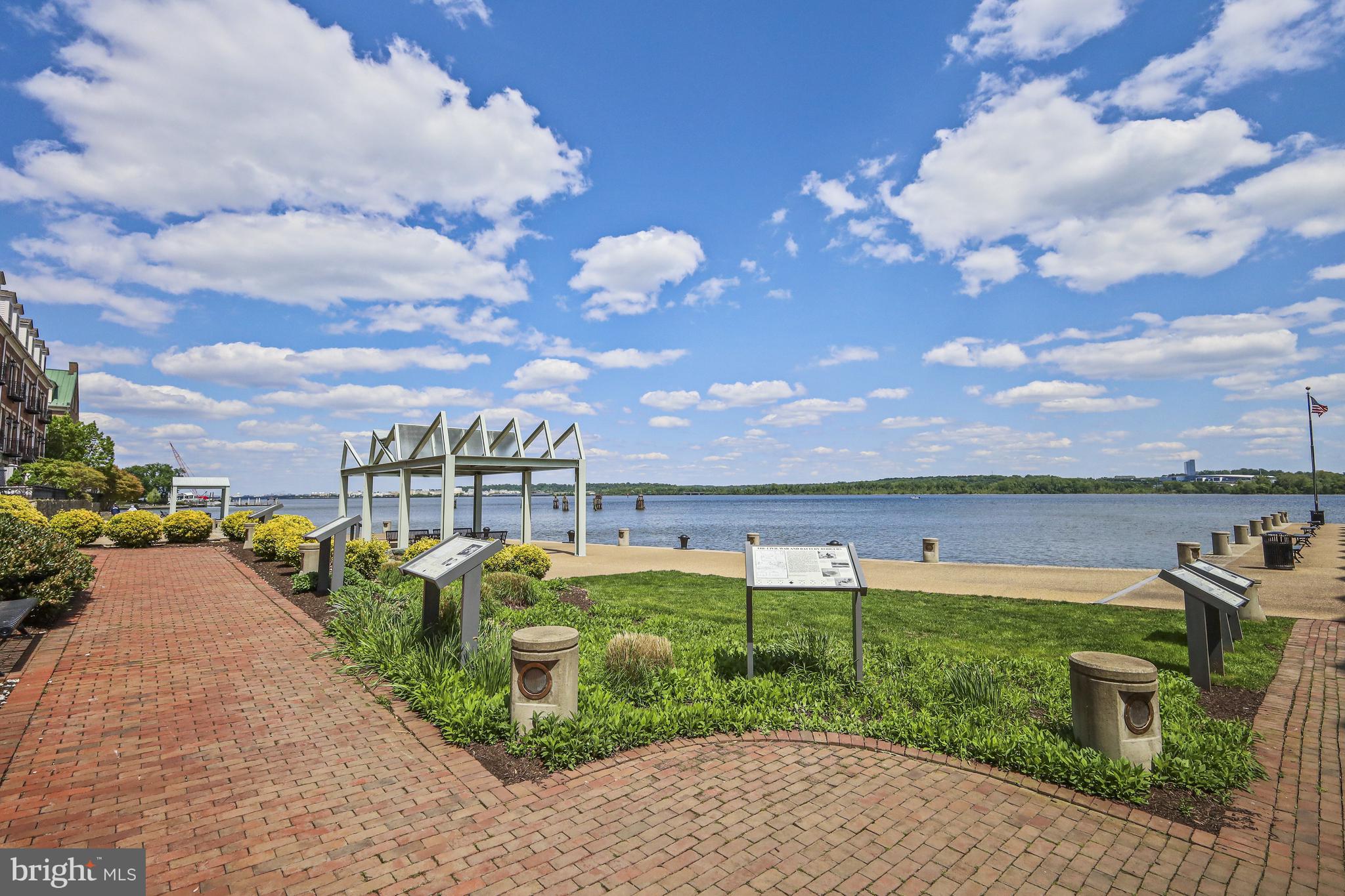 FORDS LANDING - Residential