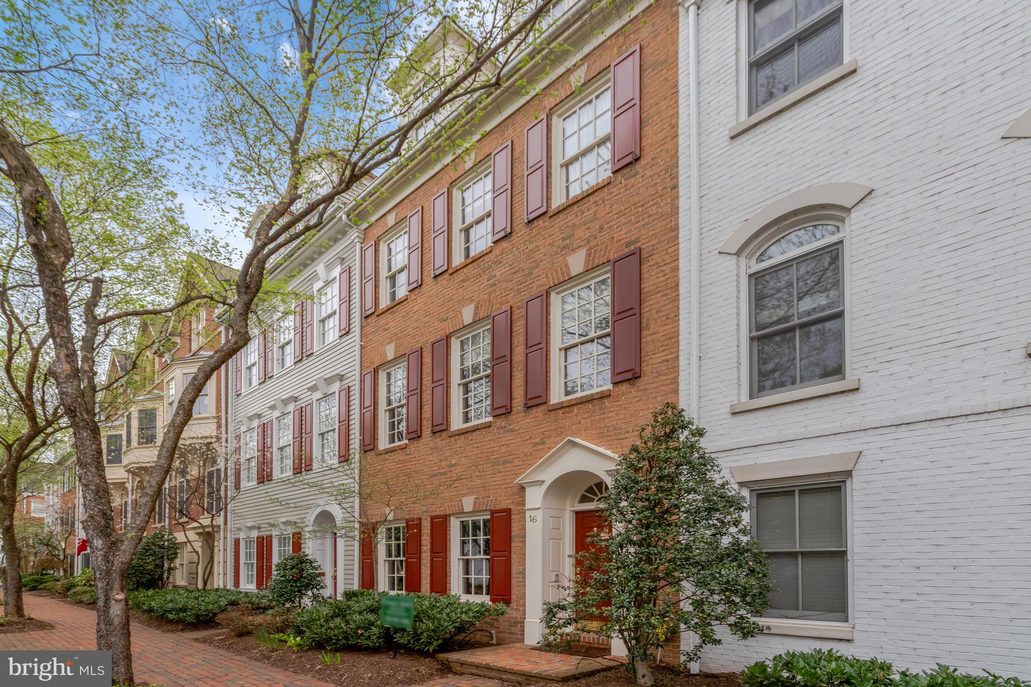 FORDS LANDING - Residential