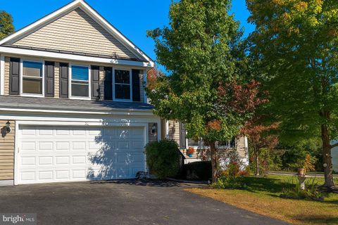 35 WOODS EDGE COURT STAFFORD VA 22554