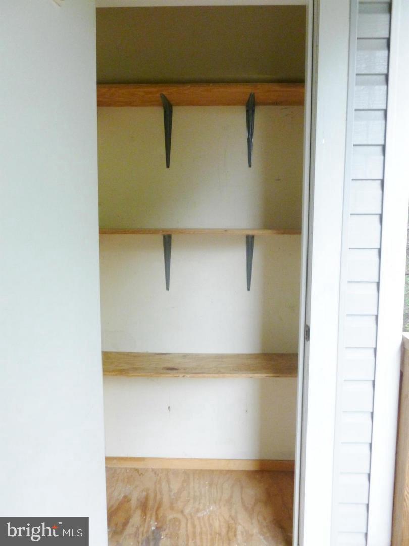 RED FOX FARMS - Residential Lease