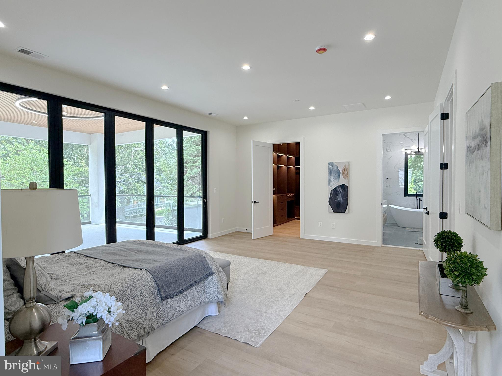 SONOMA - Residential