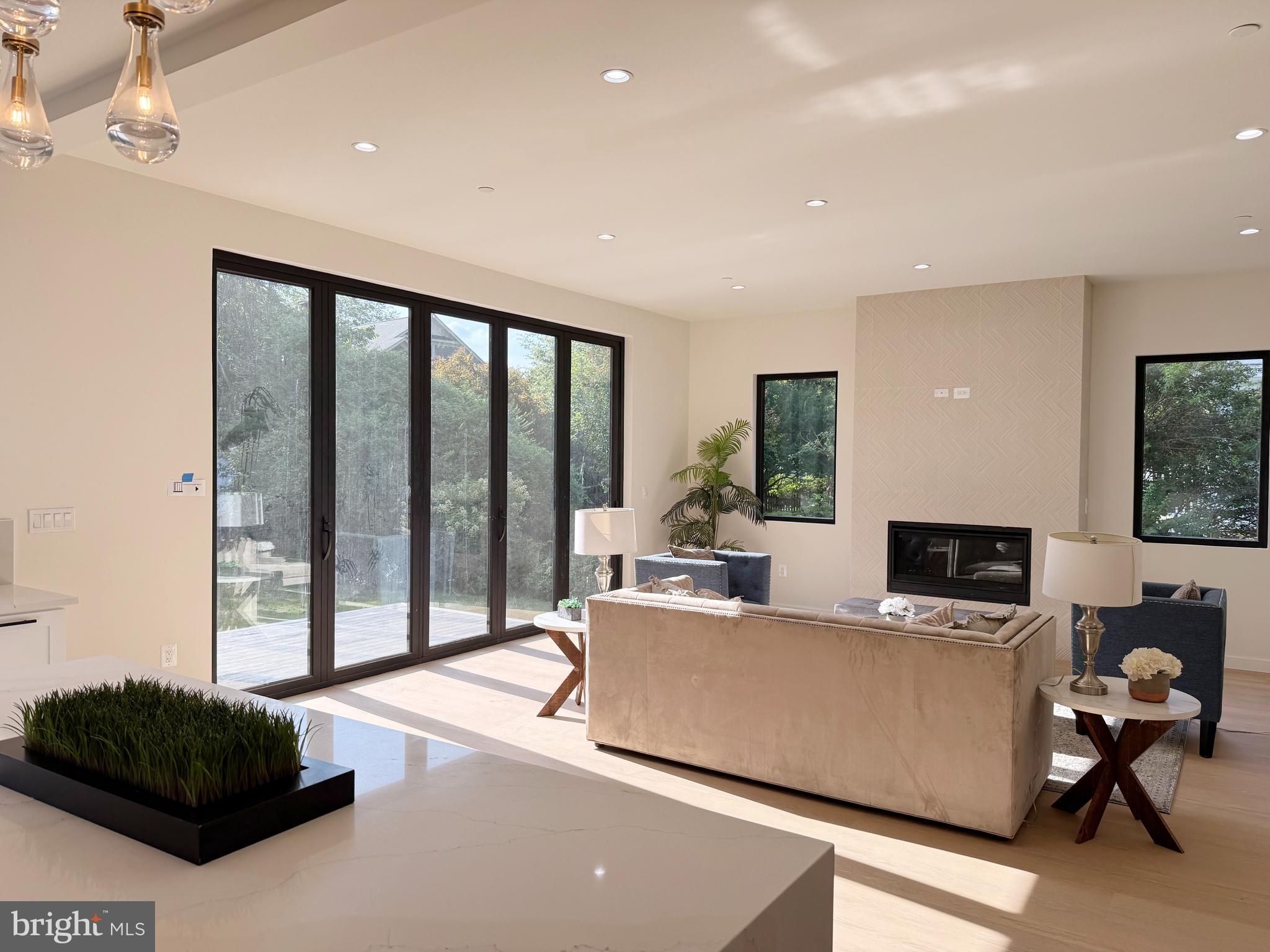 SONOMA - Residential