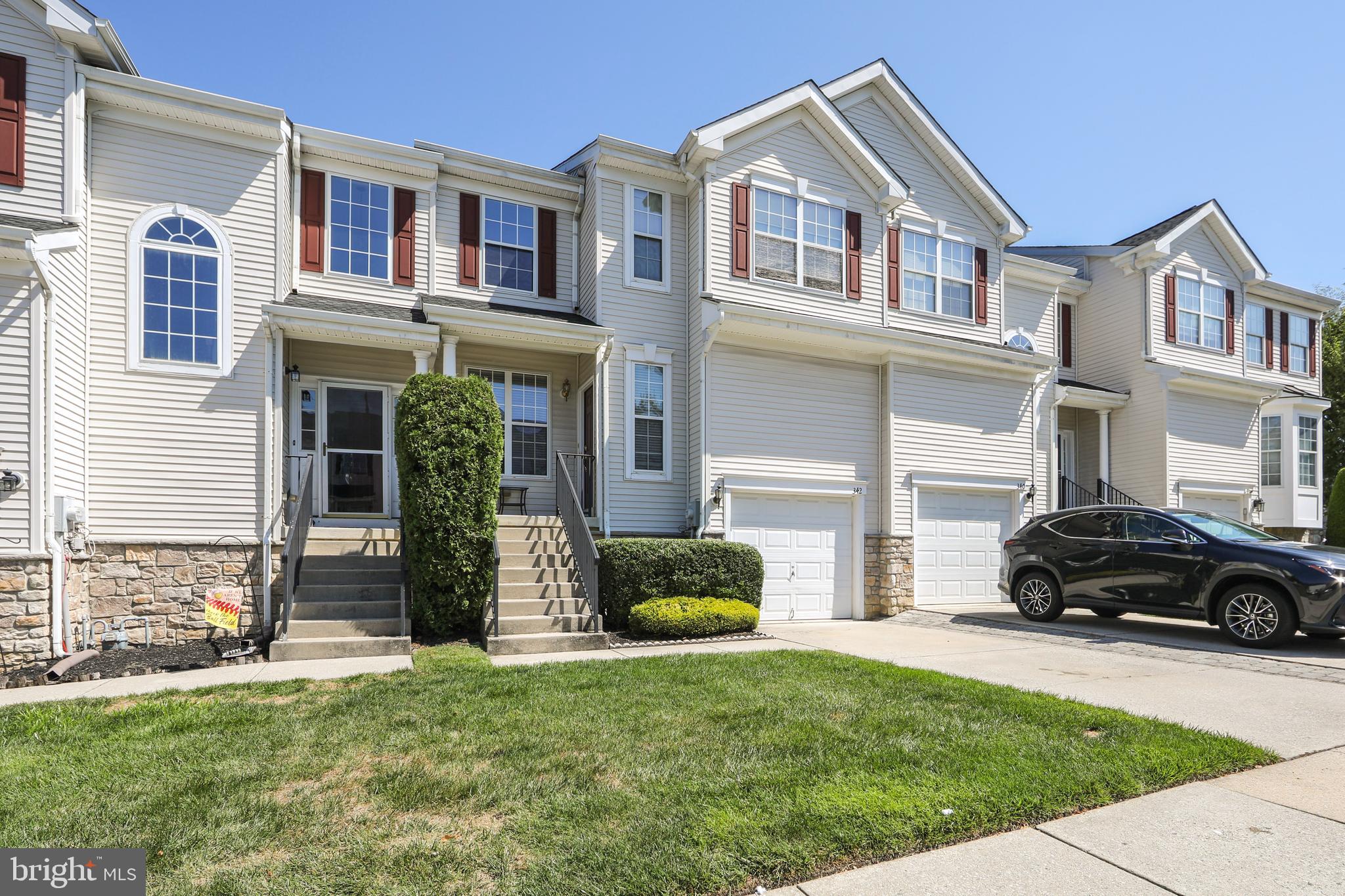 342 HUNTINGTON DRIVE