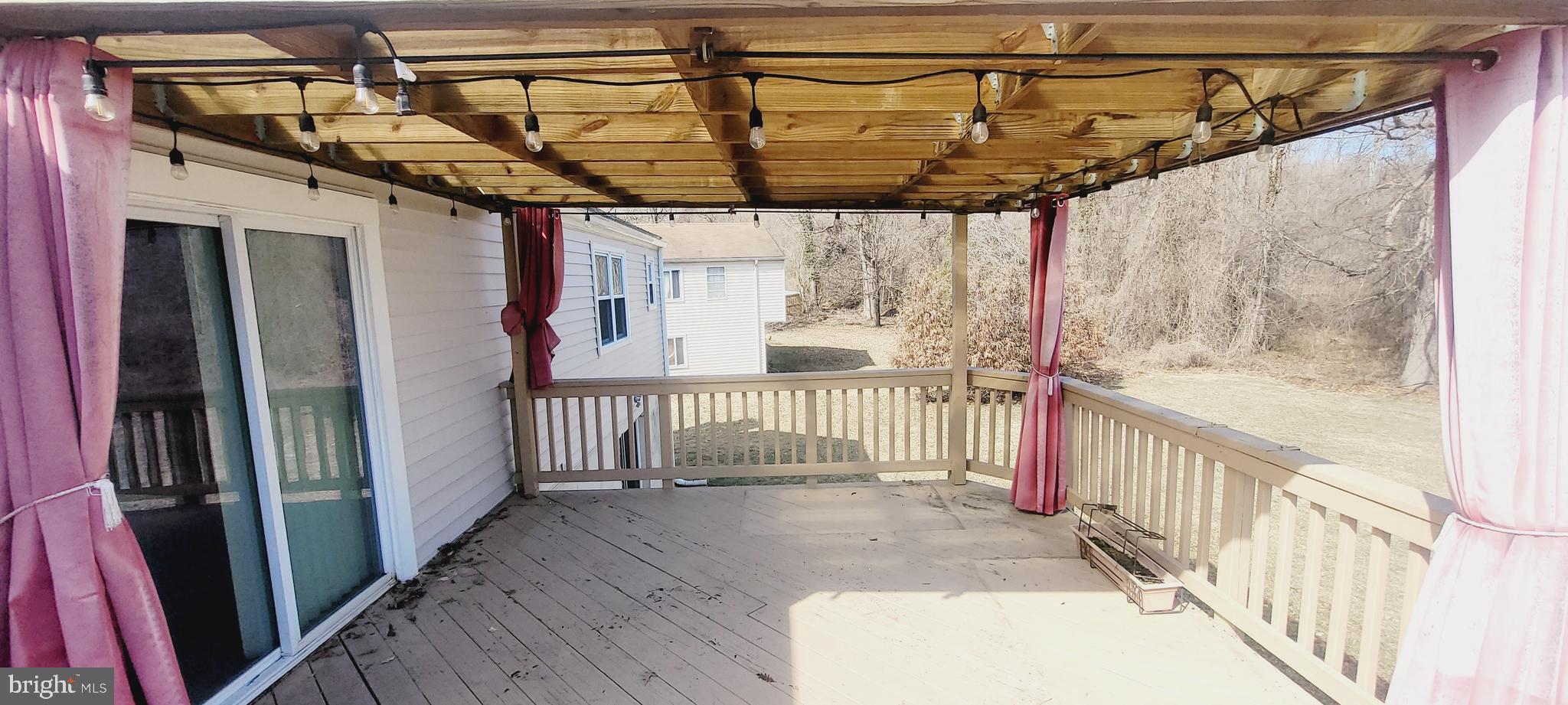 FORT WASHINGTON - Residential