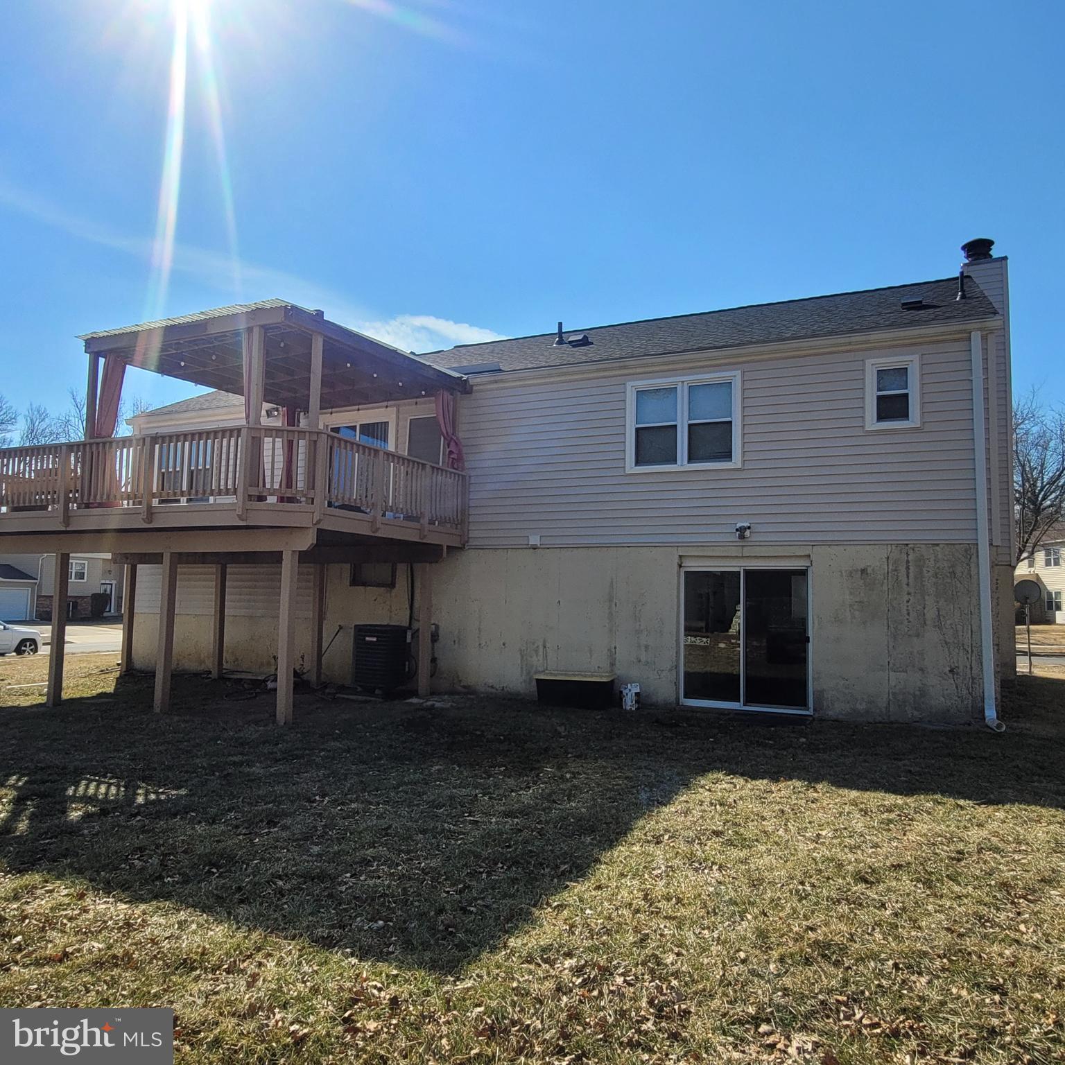 FORT WASHINGTON - Residential