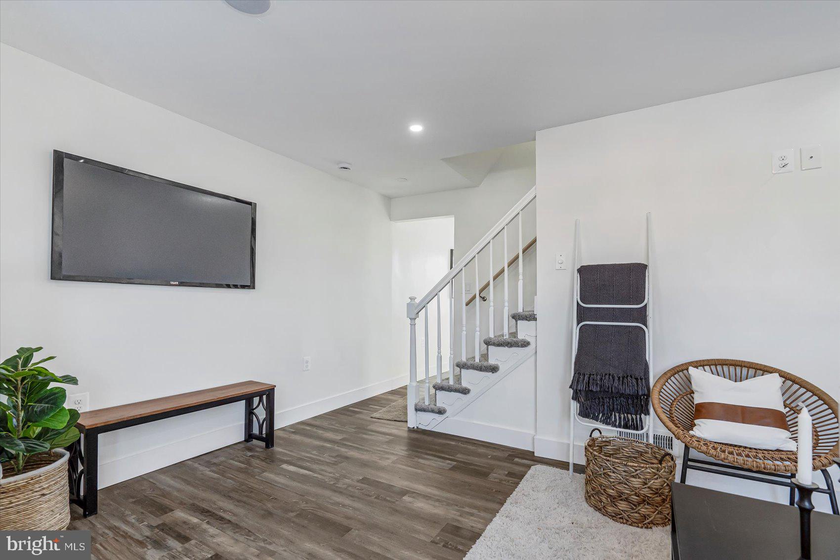 BELAIR-EDISON - Residential