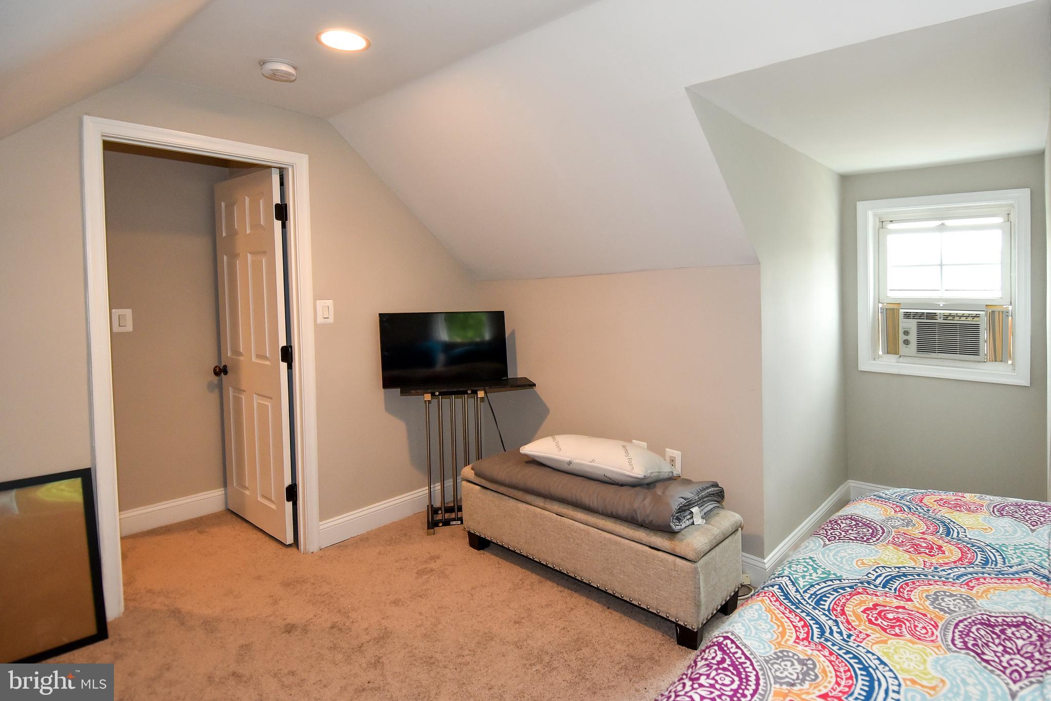 GREATER CAPITOL - Residential