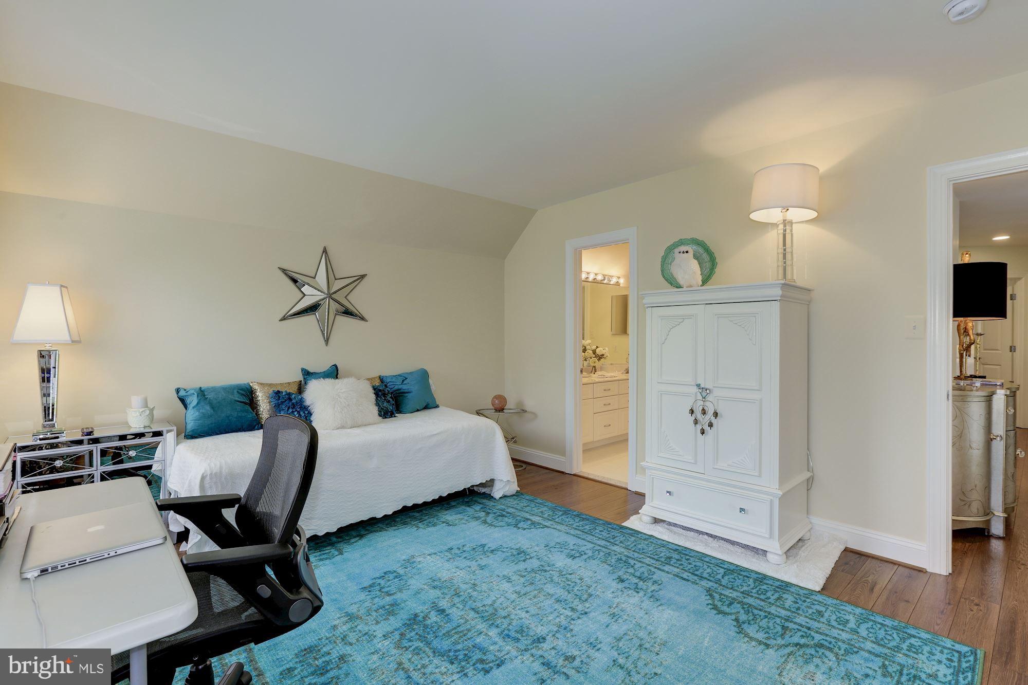 POTOMAC - Residential