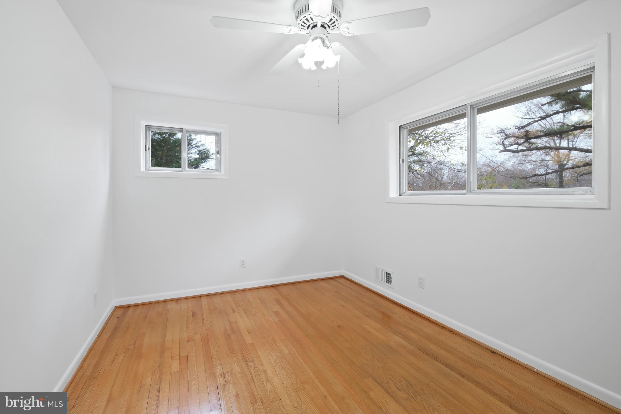 MONTROSE - Residential Lease