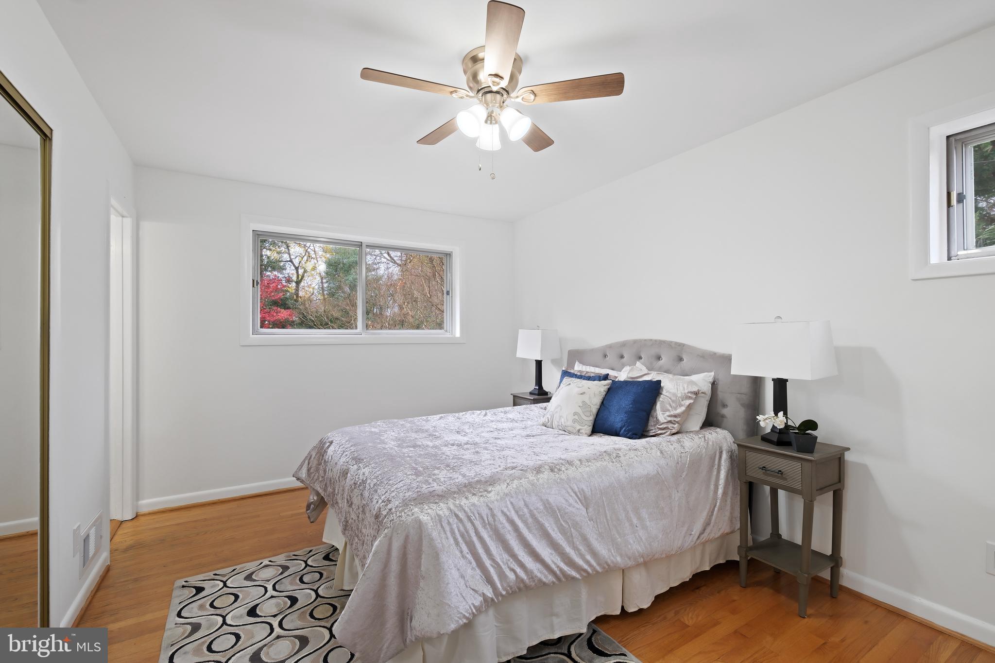 MONTROSE - Residential Lease