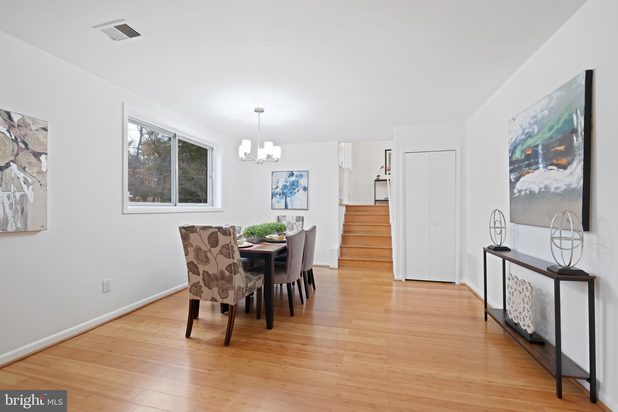 MONTROSE - Residential Lease