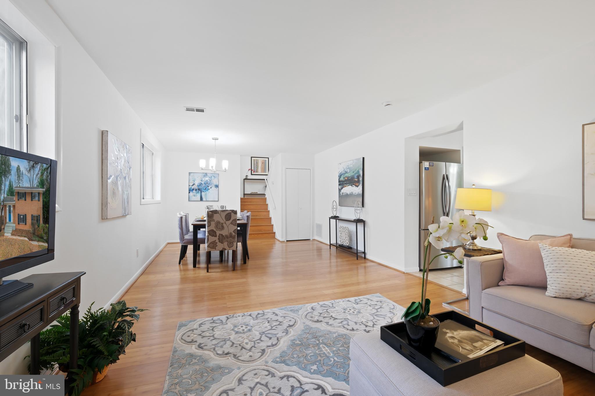 MONTROSE - Residential Lease