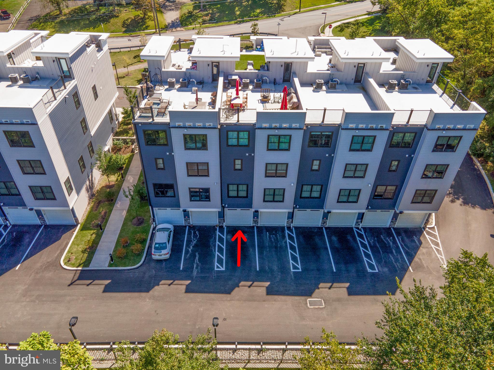 FORT WASHINGTON - Residential