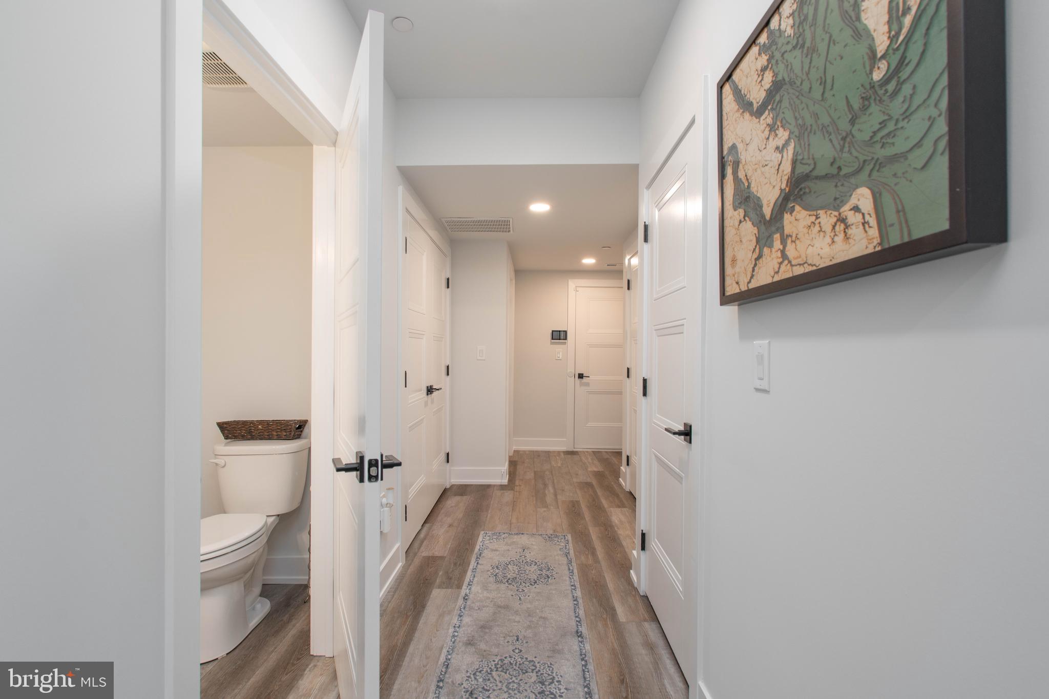 FORT WASHINGTON - Residential