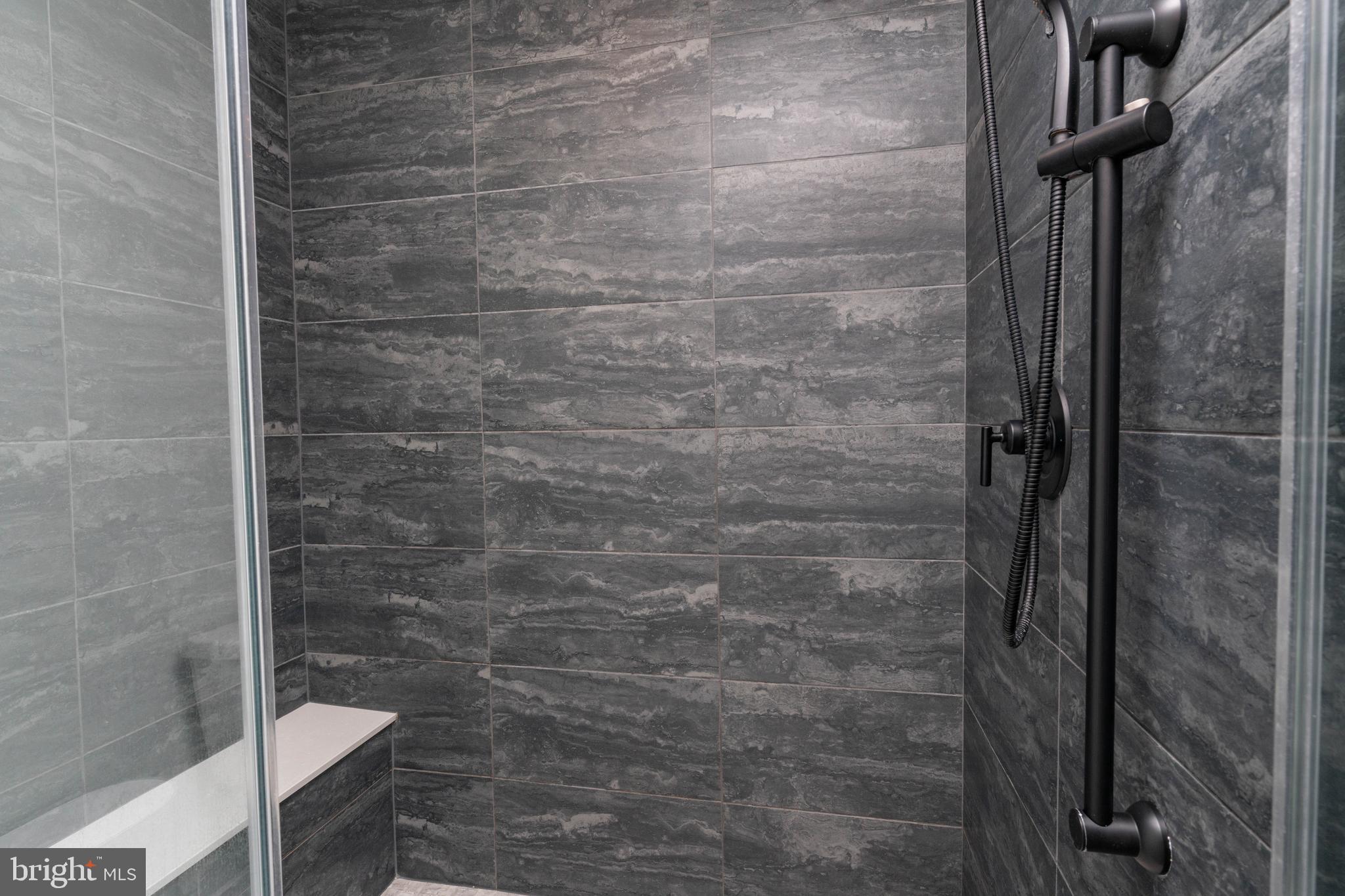 FORT WASHINGTON - Residential