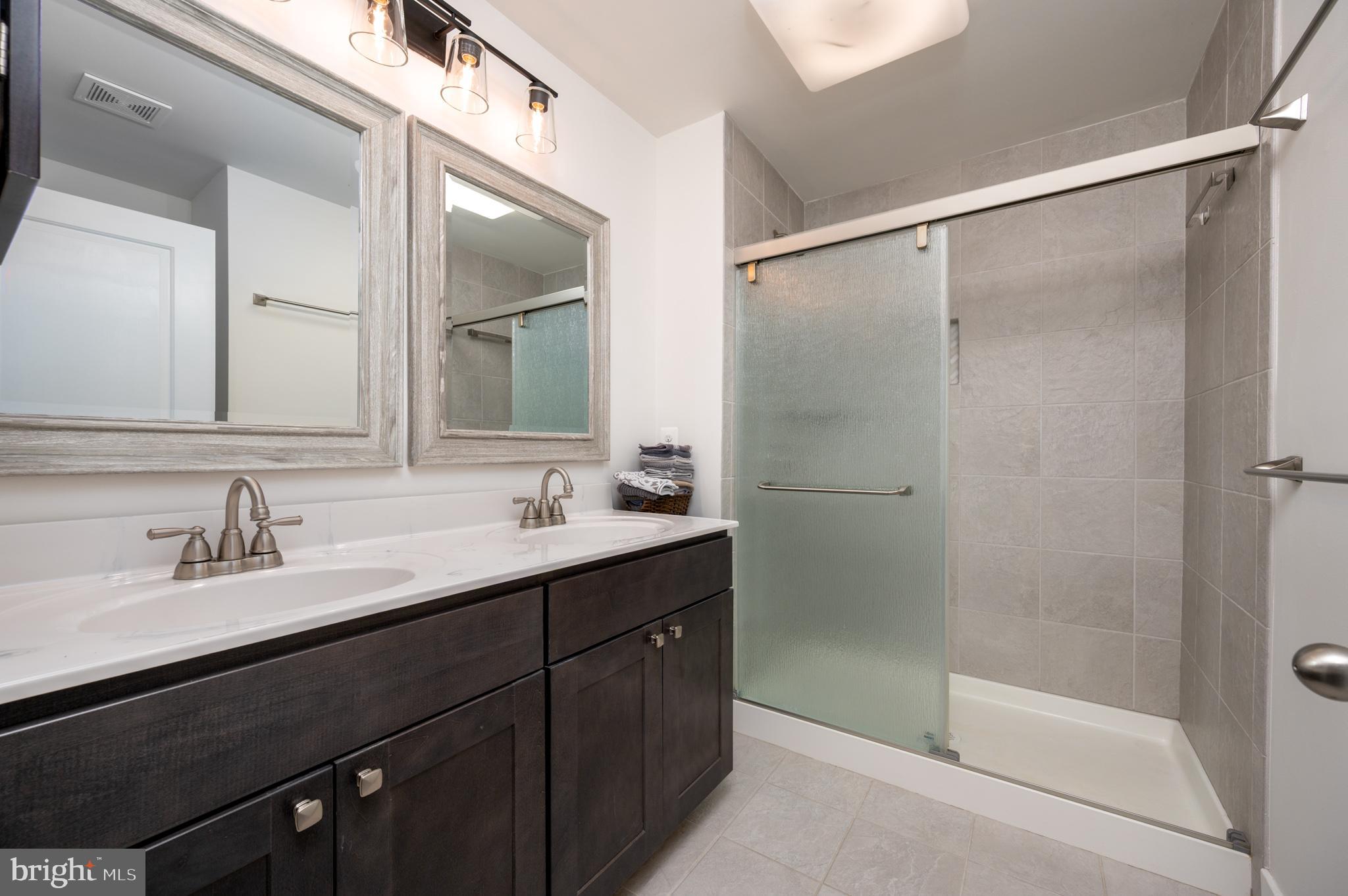 TIMBER RIDGE - Residential