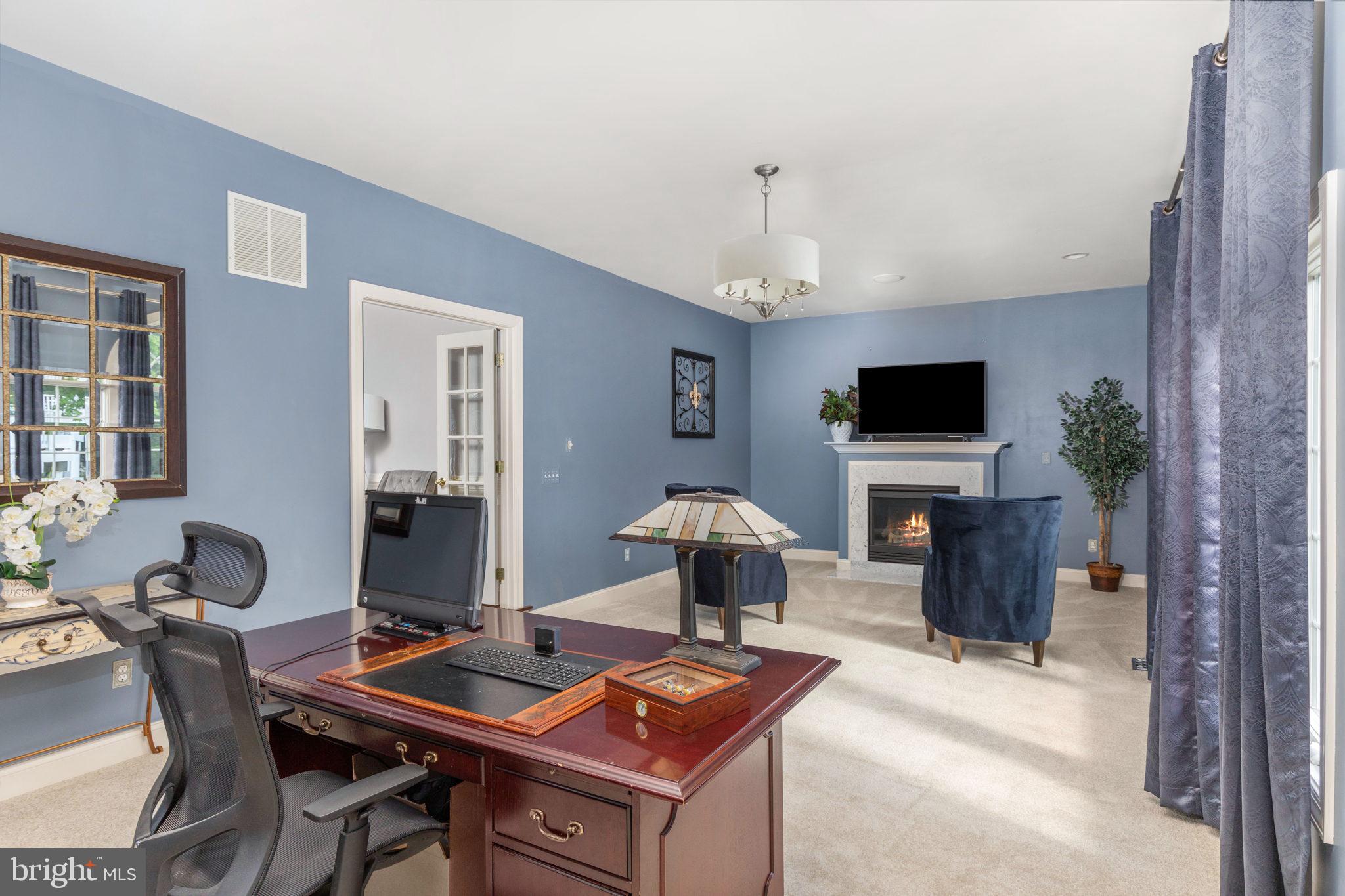 DOMINION VALLEY COUNTRY CLUB - Residential