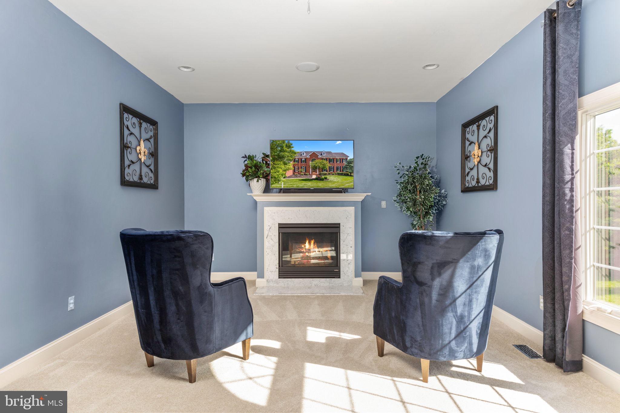 DOMINION VALLEY COUNTRY CLUB - Residential