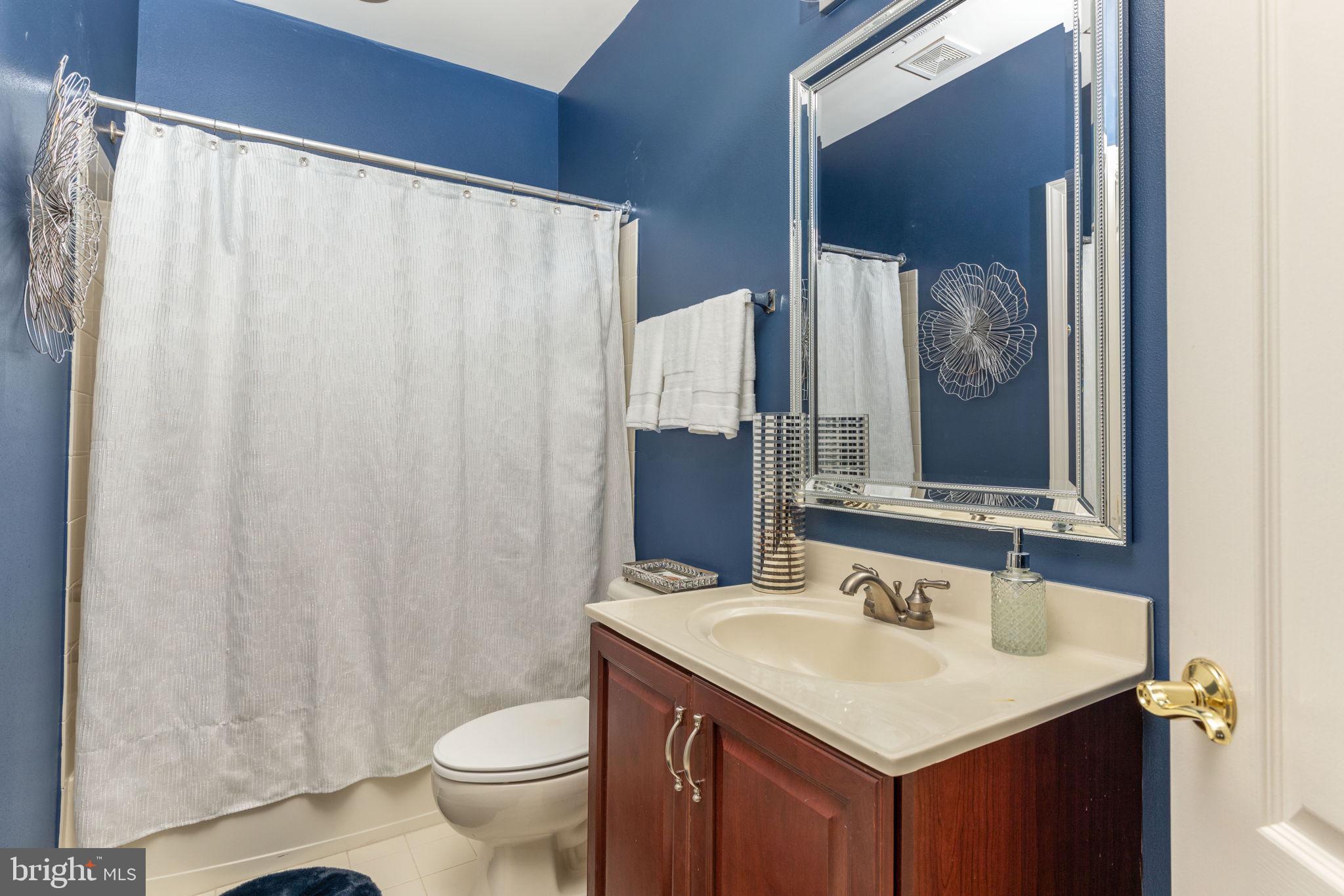 DOMINION VALLEY COUNTRY CLUB - Residential