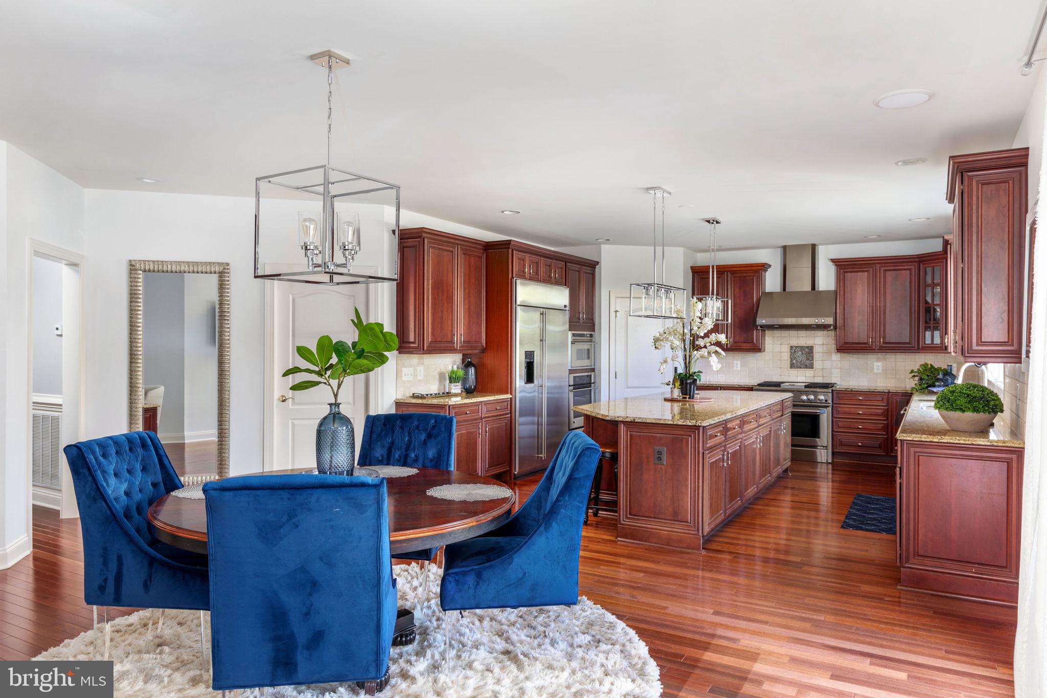 DOMINION VALLEY COUNTRY CLUB - Residential