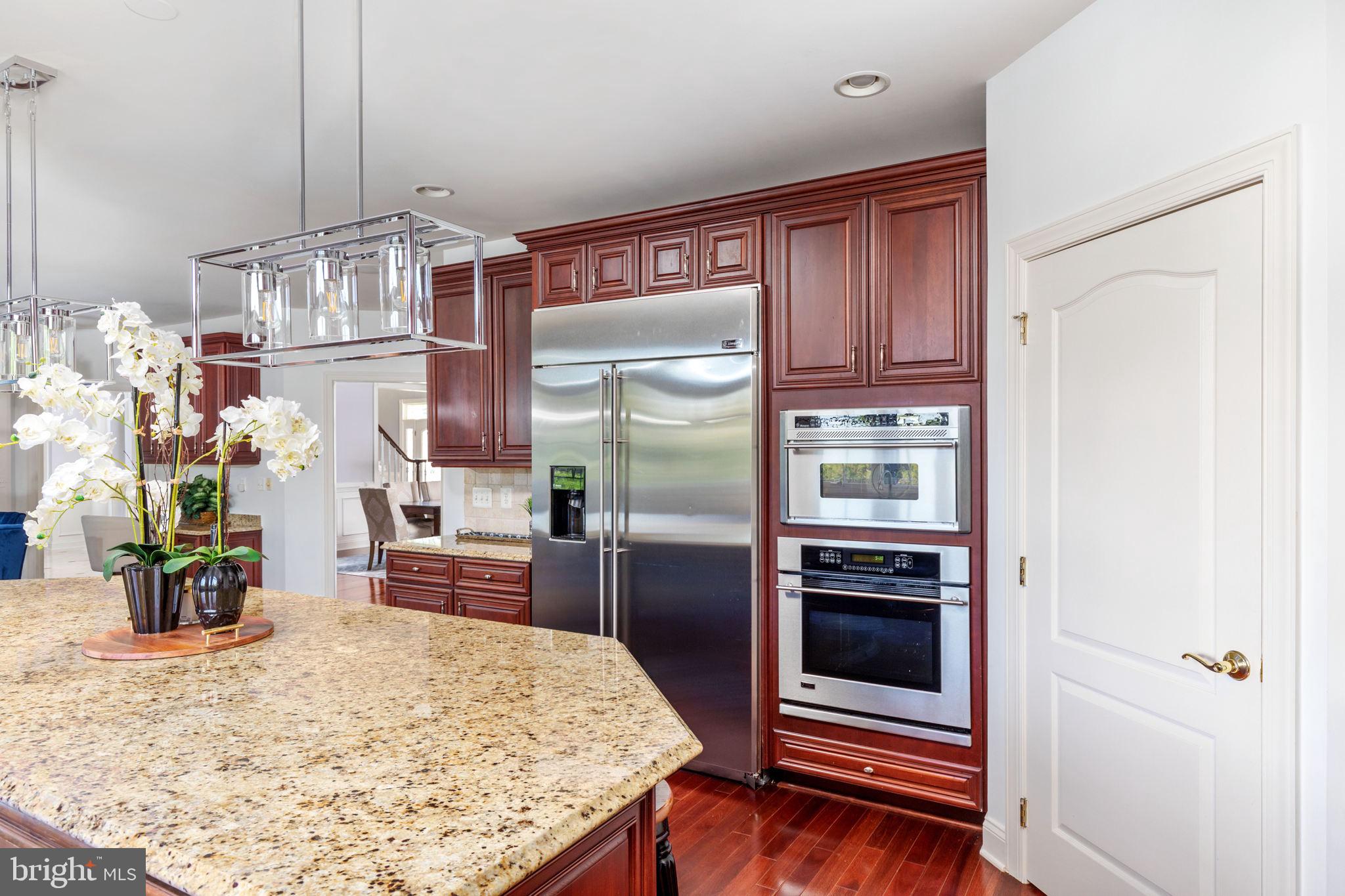 DOMINION VALLEY COUNTRY CLUB - Residential