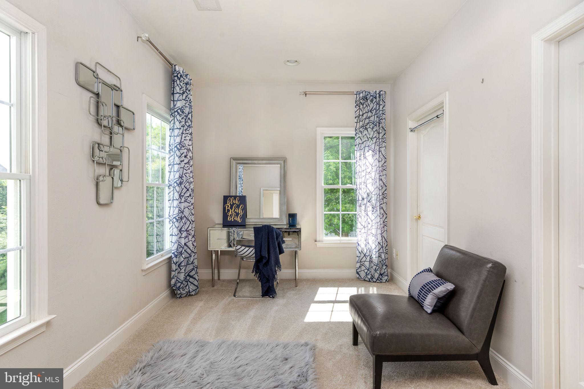 DOMINION VALLEY COUNTRY CLUB - Residential