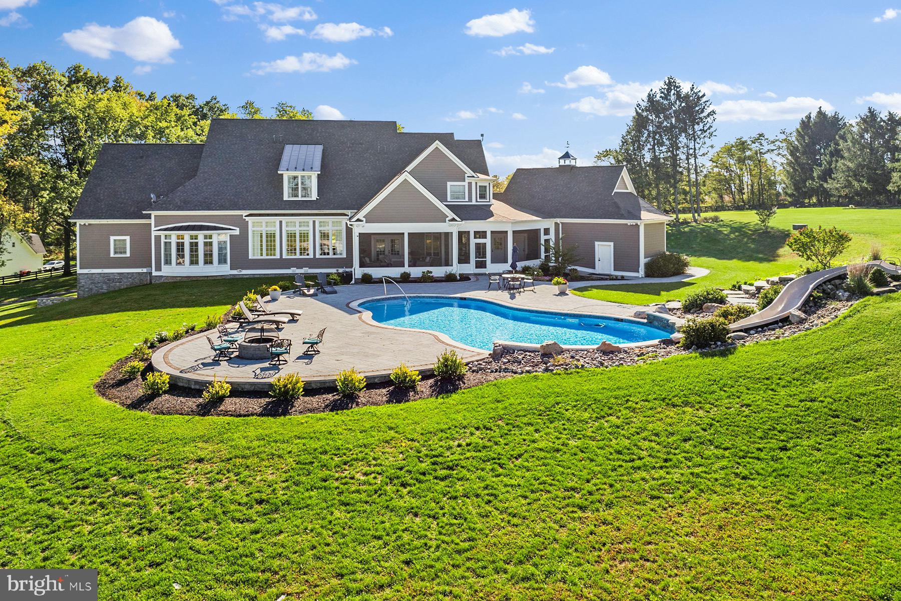 828 FEDERAL HILL ROAD