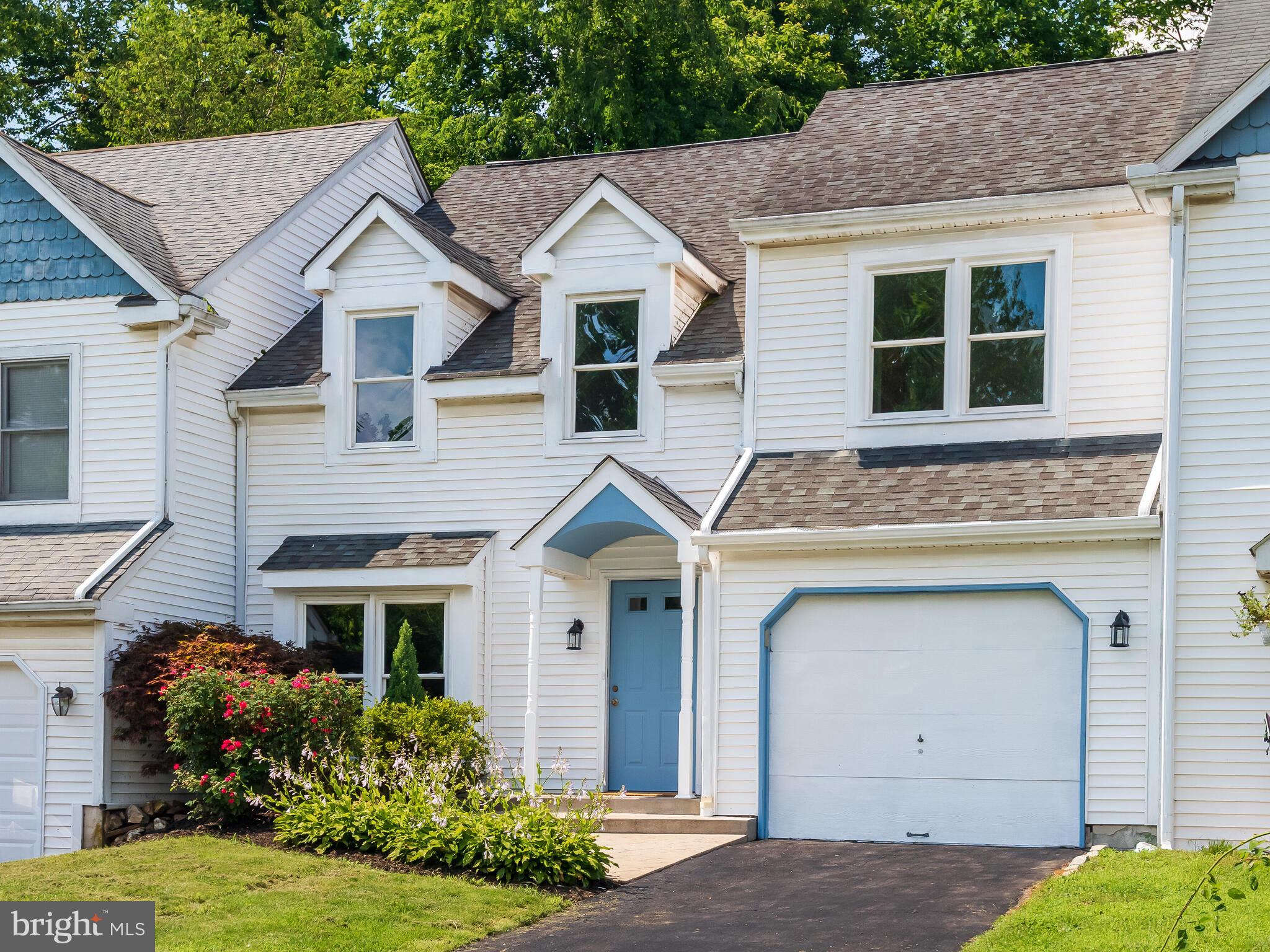 34 INNISBROOK LANE
