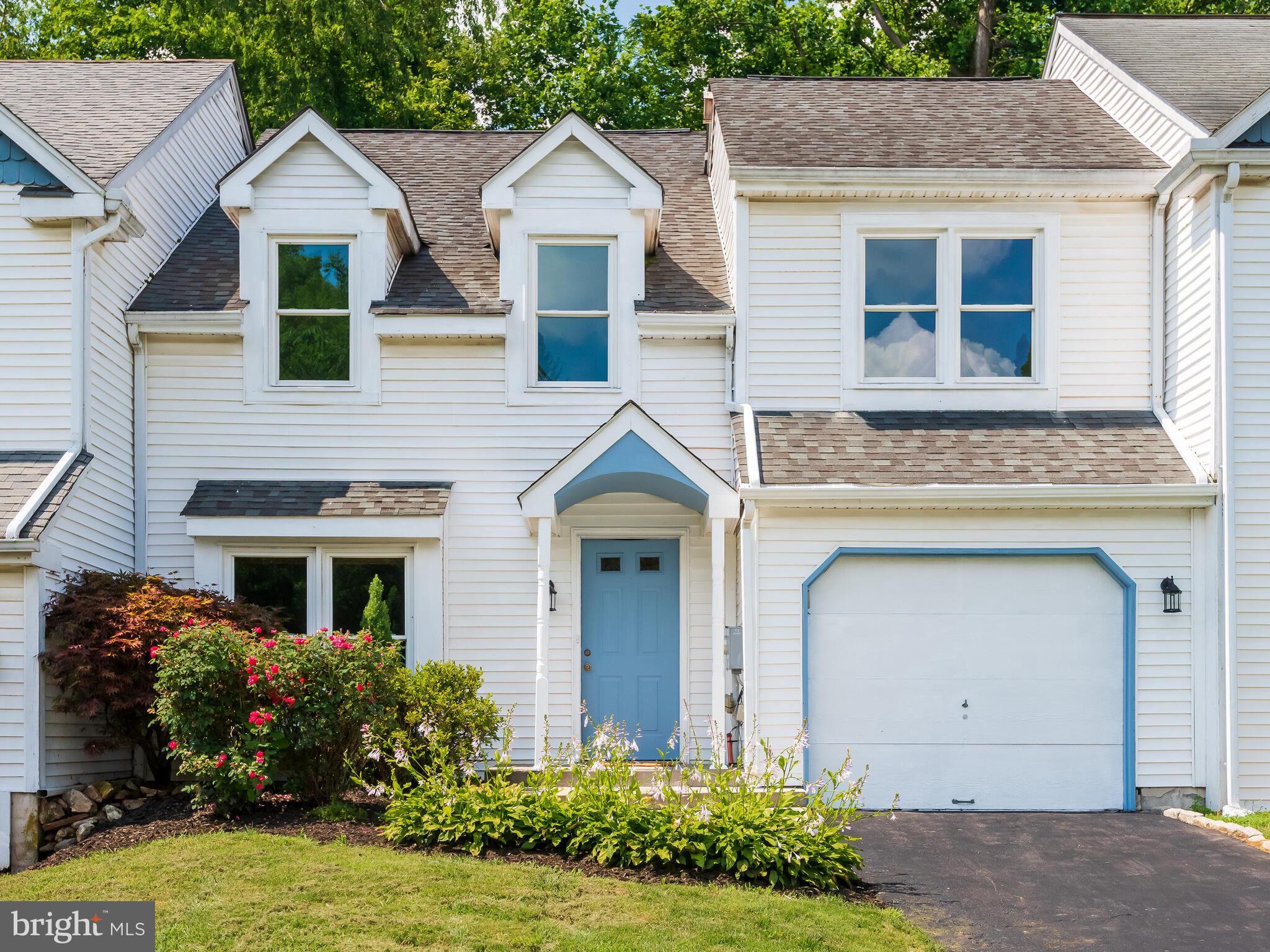 34 INNISBROOK LANE