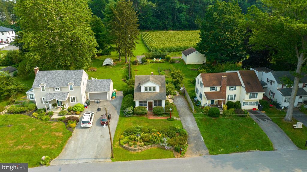 Photo of 47 KREIDER AVE, LANCASTER, PA 17601 (MLS # PALA2037820)