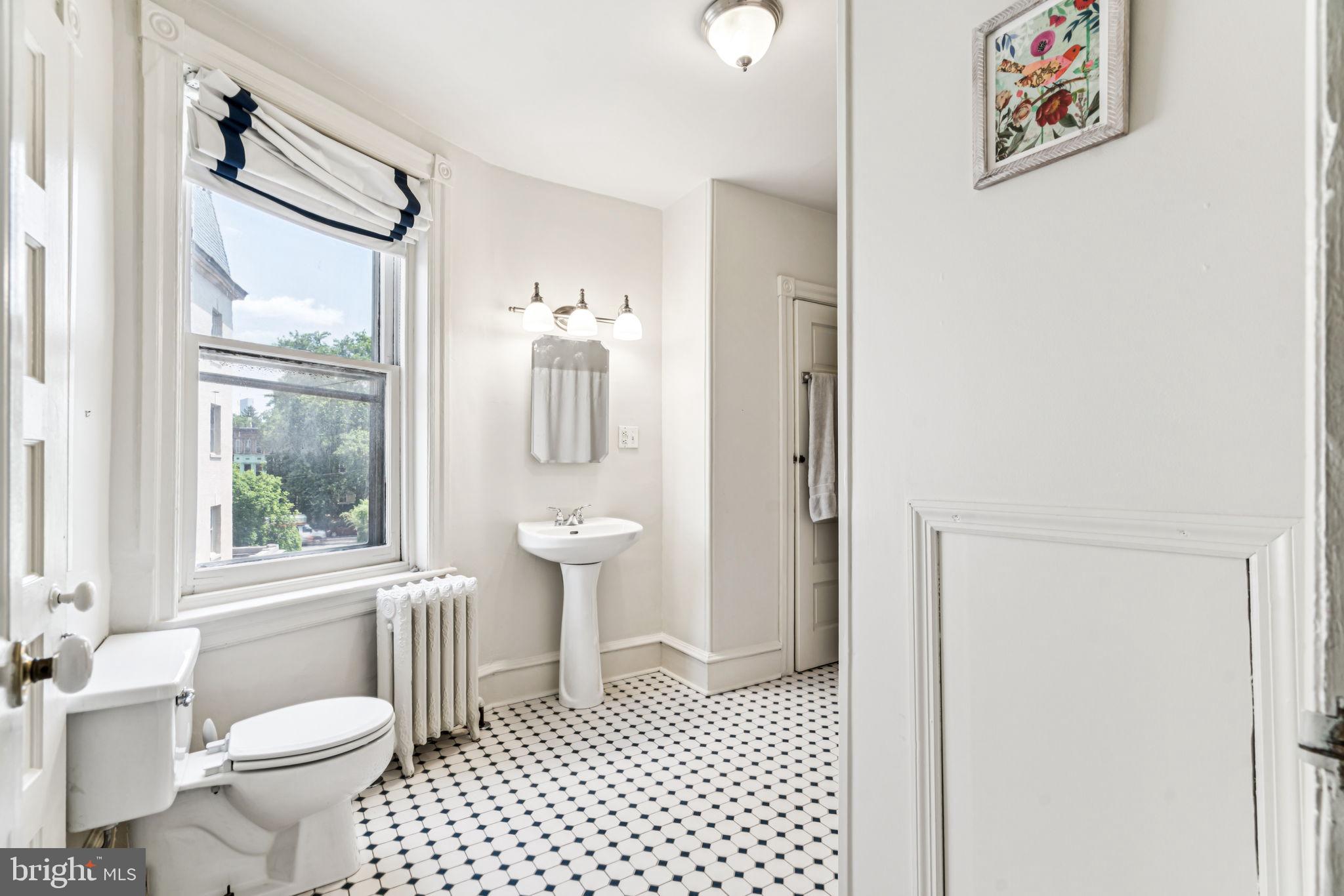 SPRUCE HILL - Residential