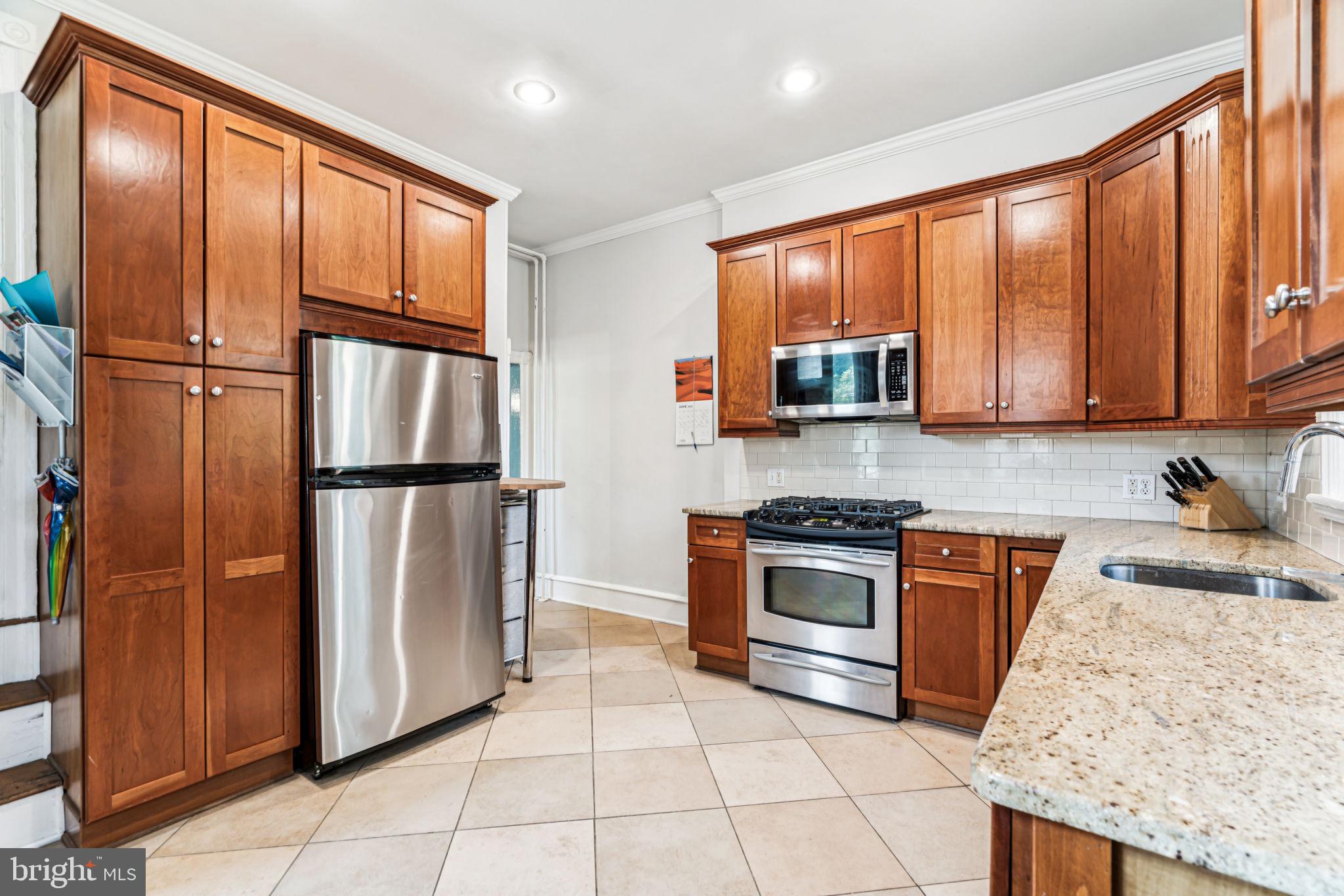 SPRUCE HILL - Residential